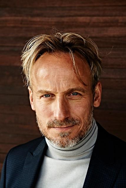 actor Rasmus Botoft large photo