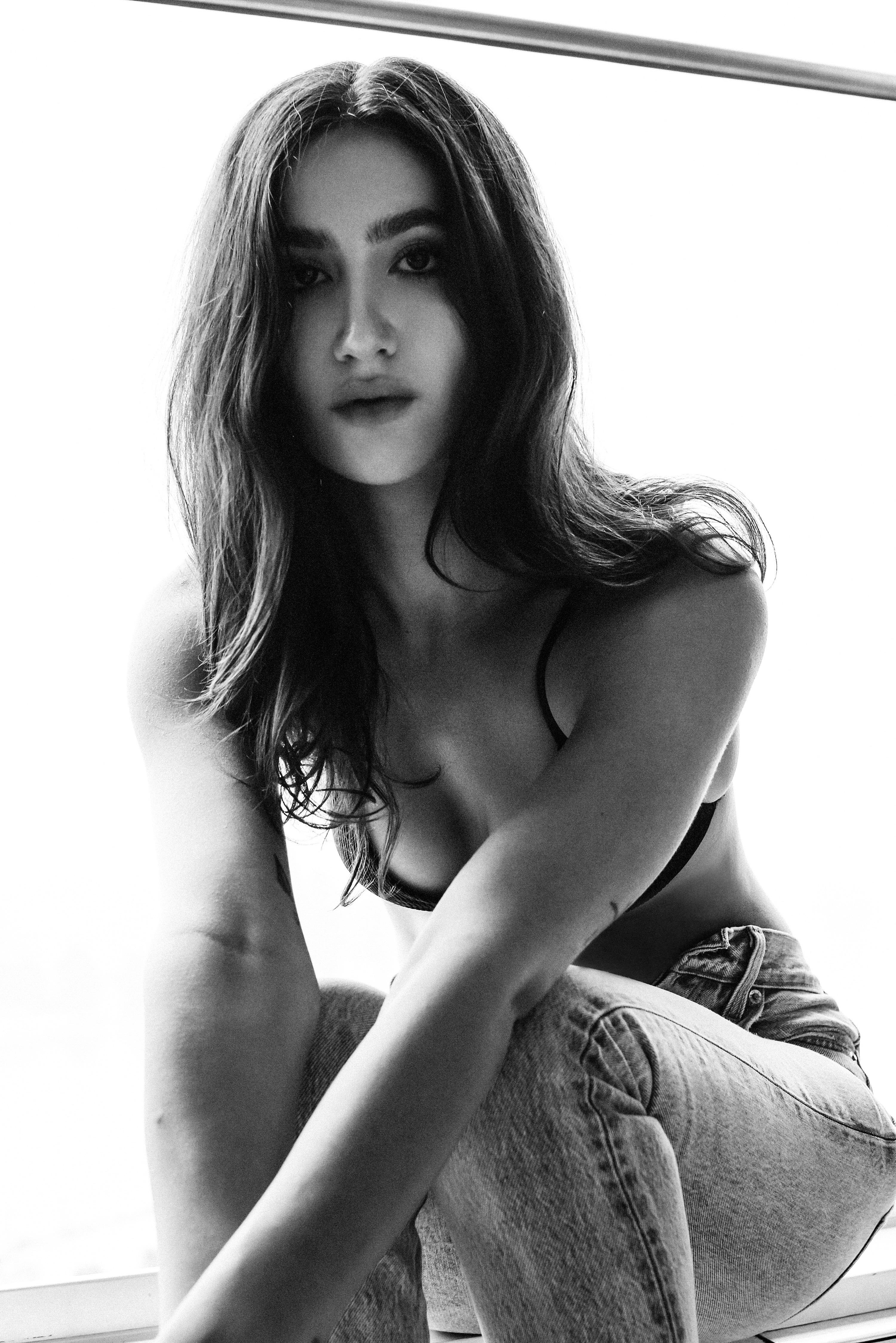 actor Nikohl Boosheri large photo