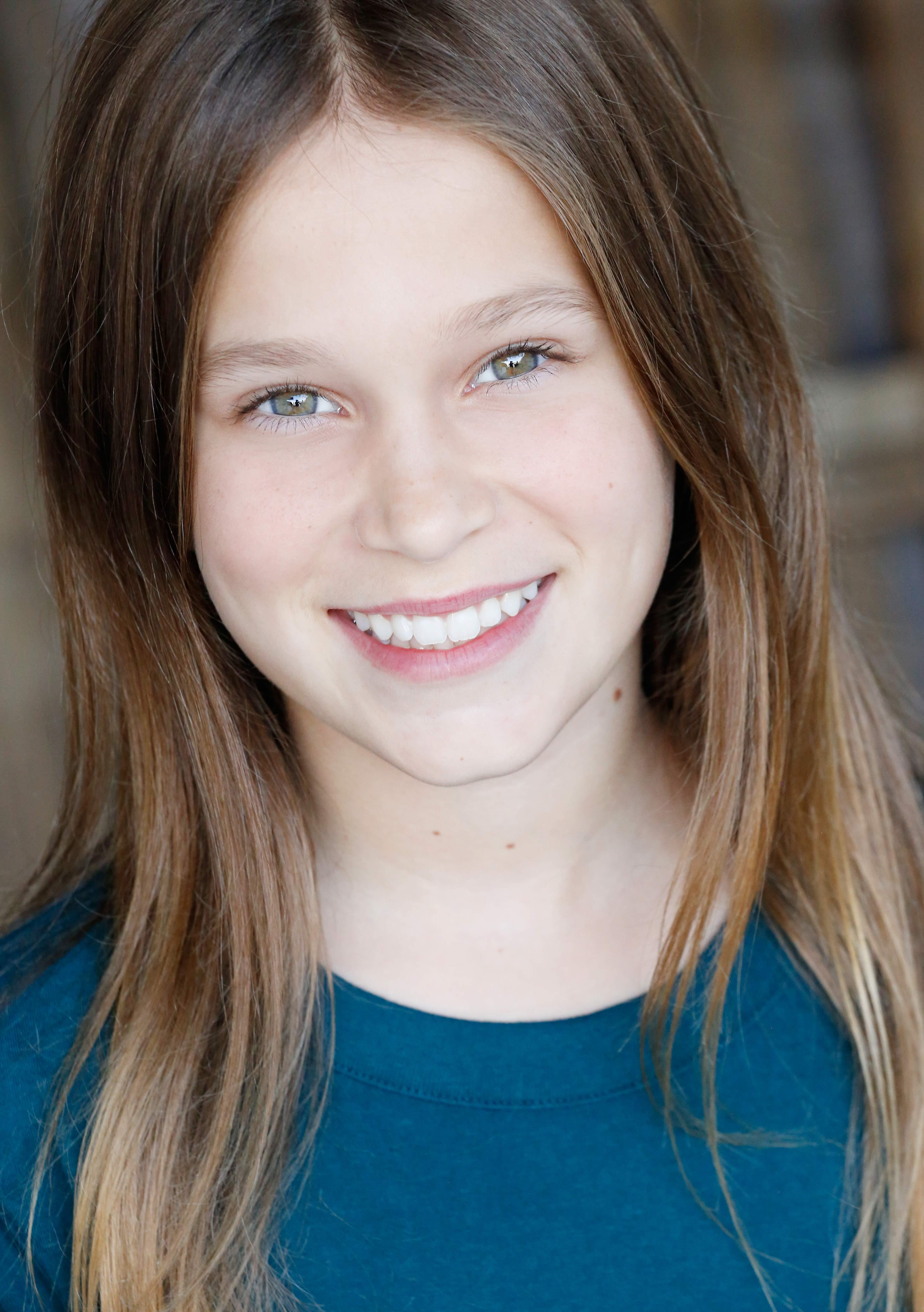 actor Harlow Frances Rocca large photo