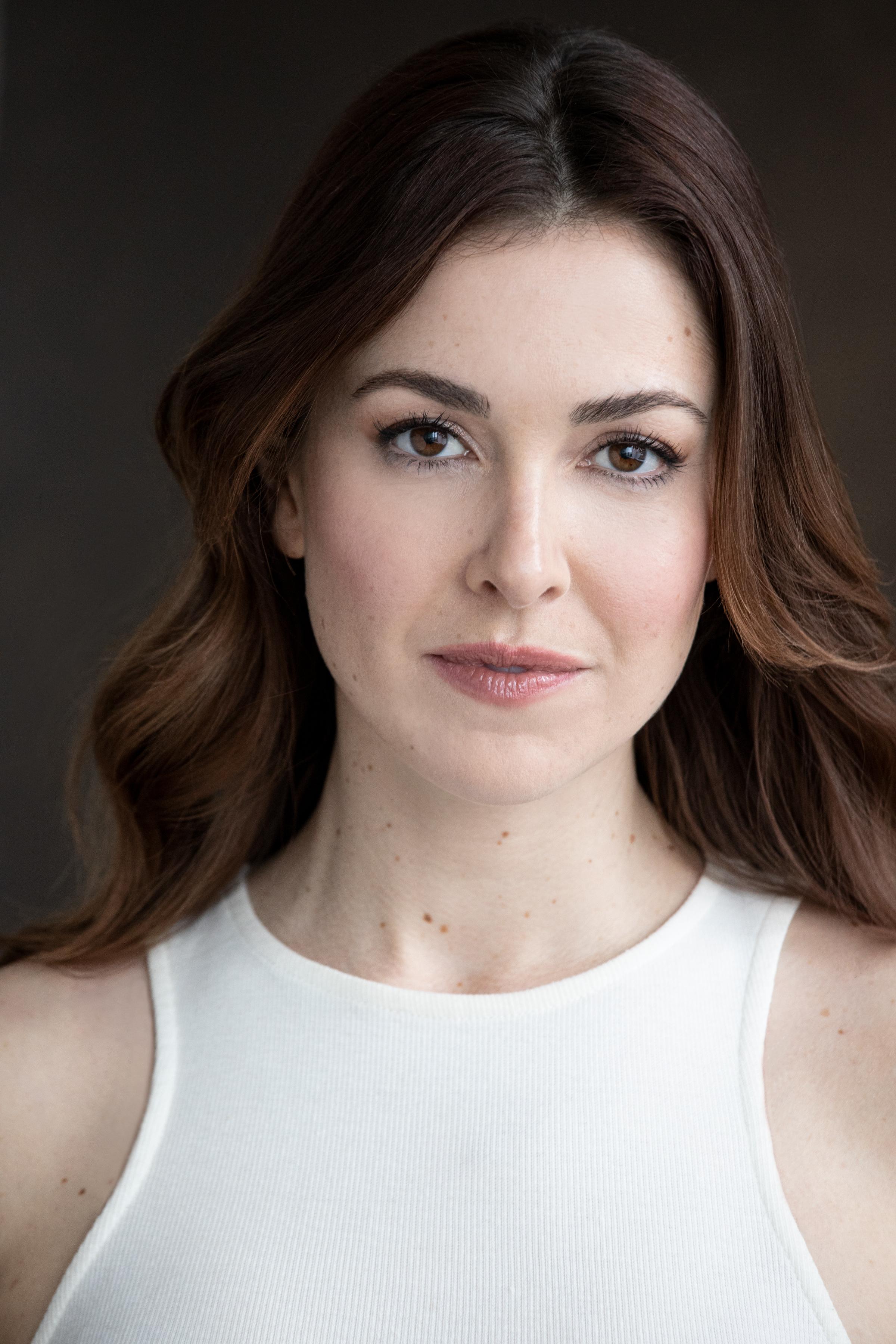 actor Gina Louise Phillips large photo