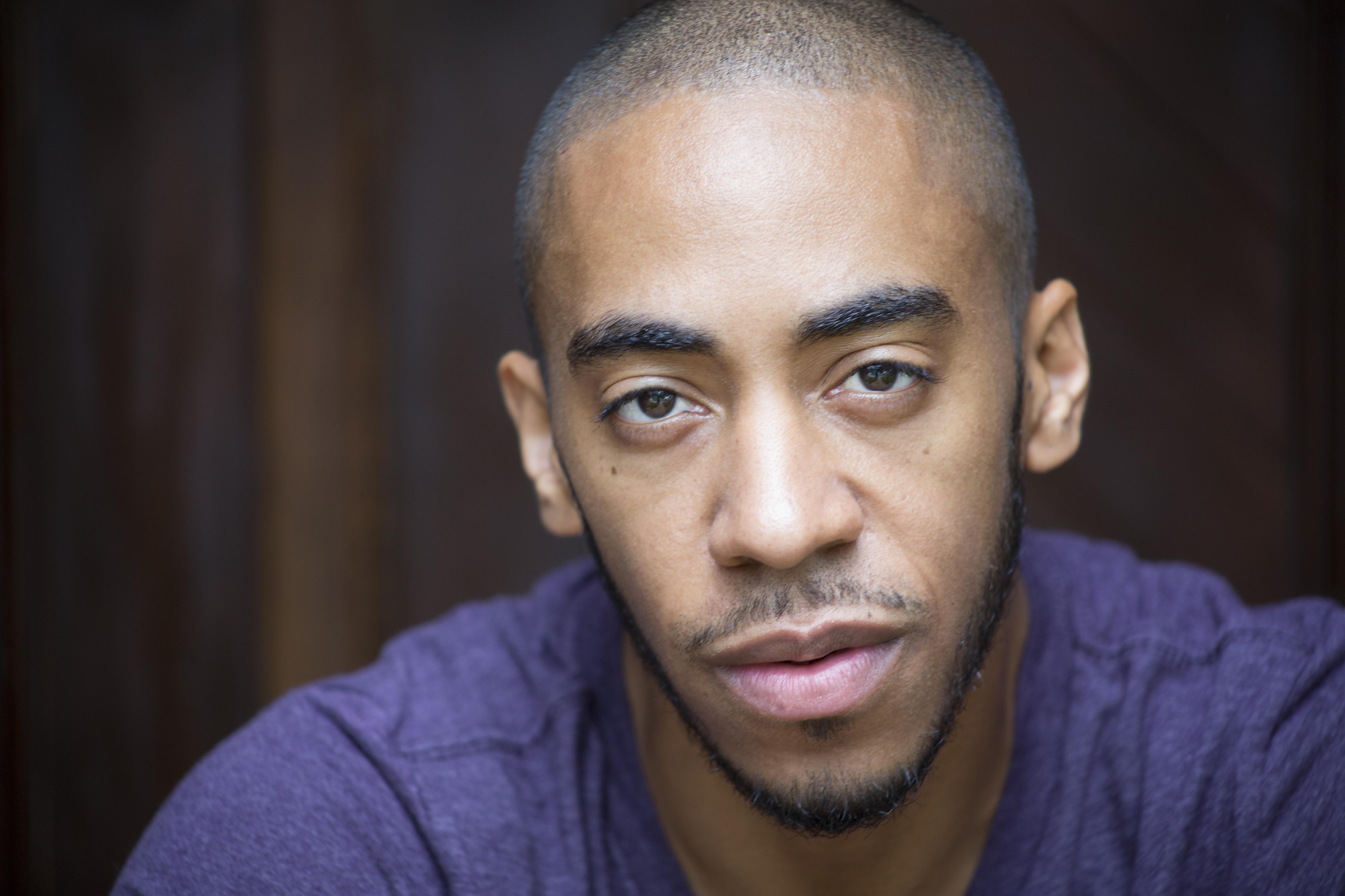 actor Lynn Andrews III large photo