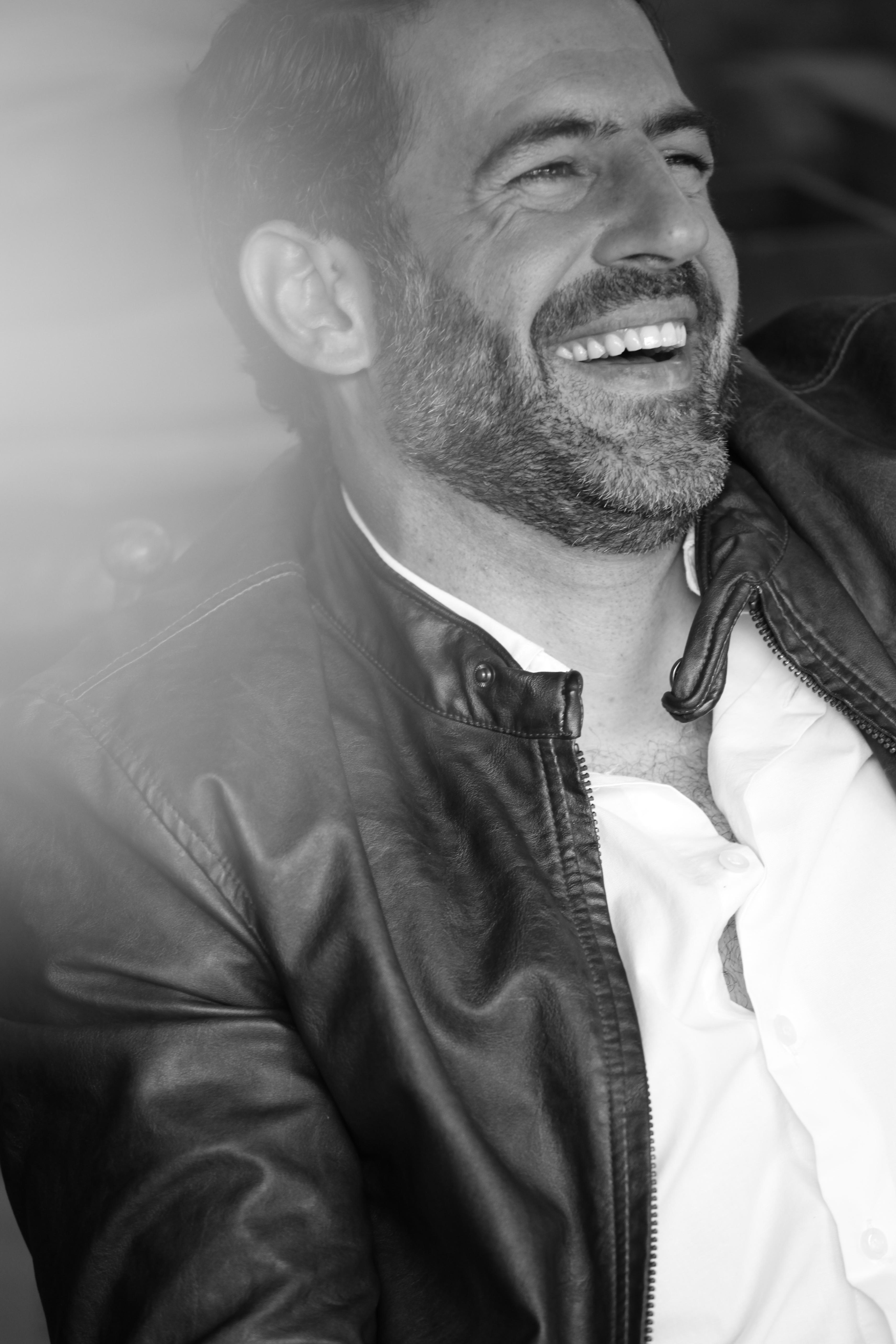 actor Ruben Zamora large photo