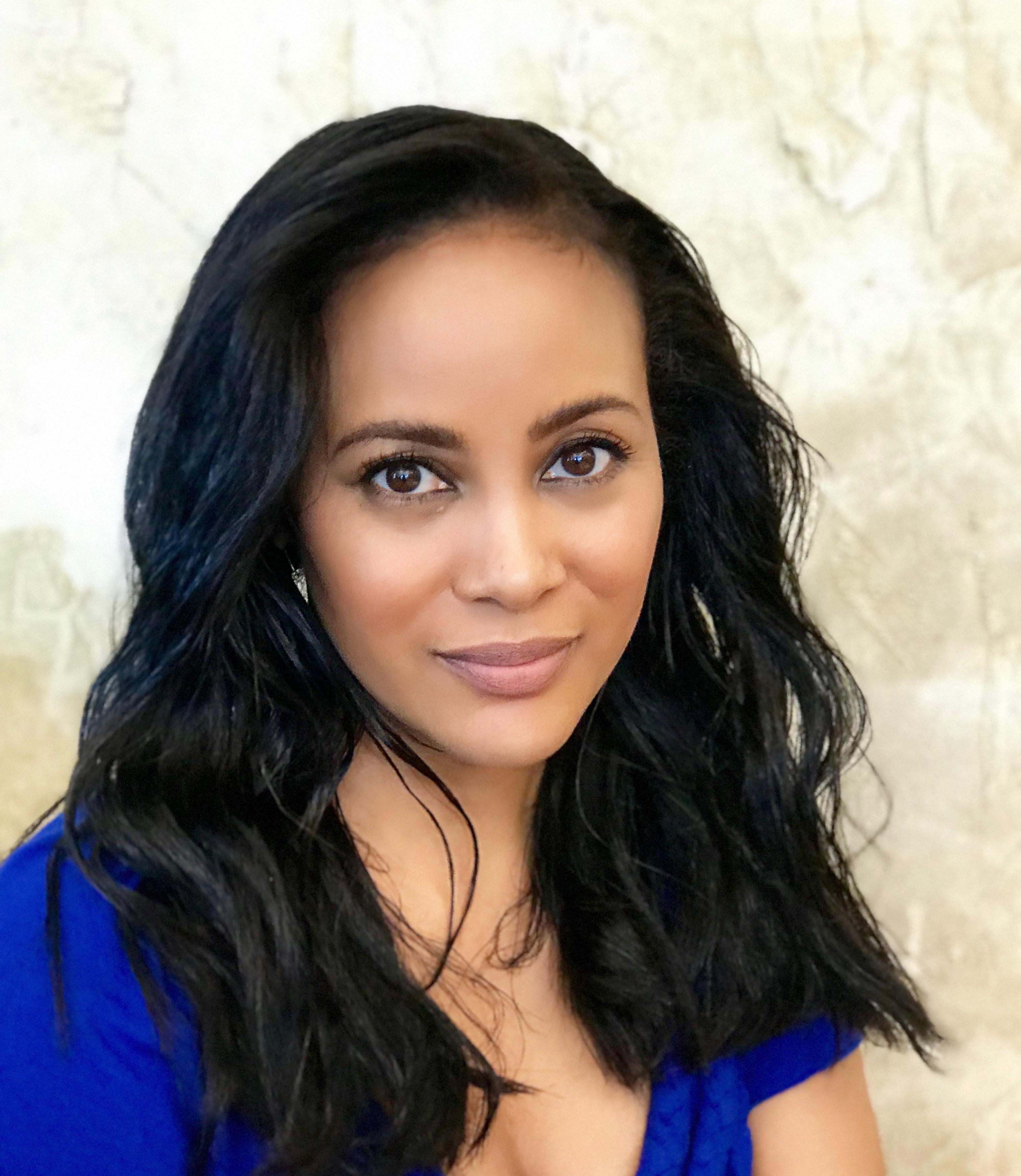 actor Maria Acero large photo