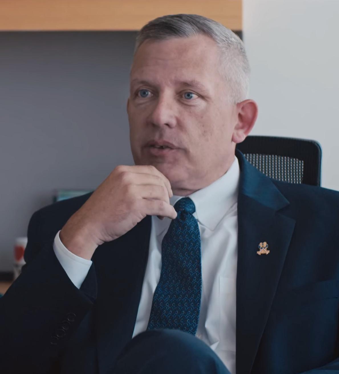 actor Michael Bowe large photo