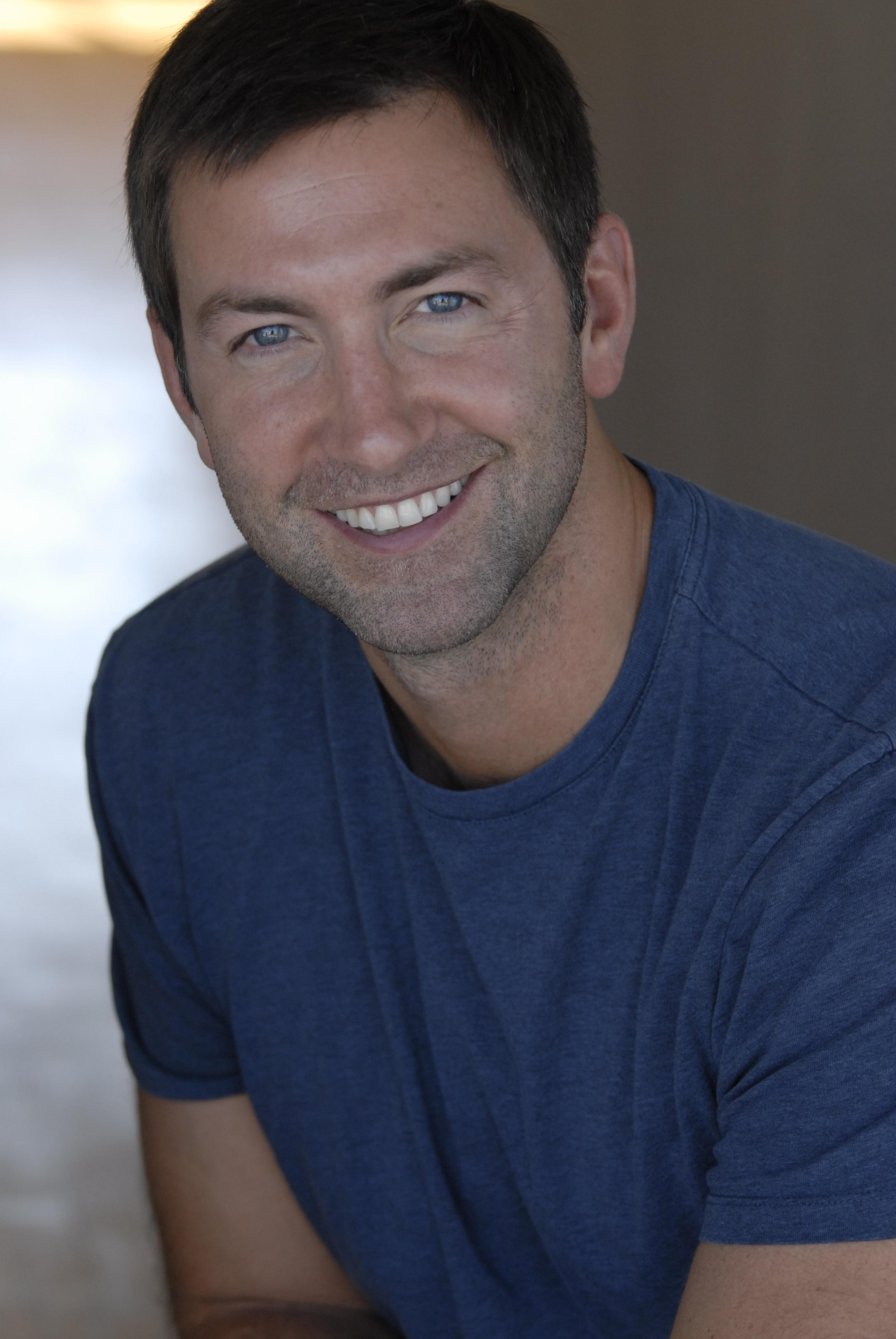 actor Jim Staples large photo