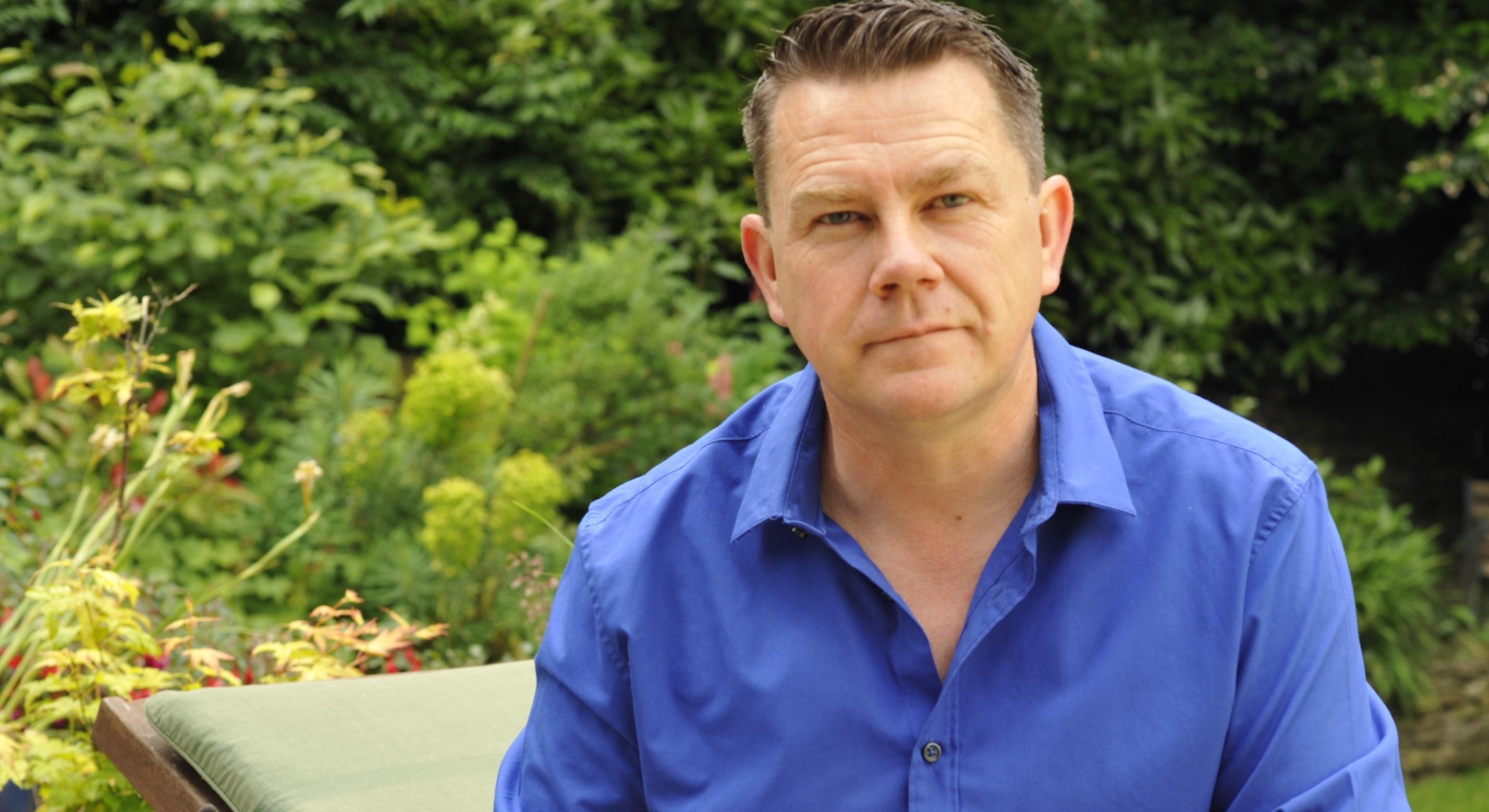 actor Nick Banks large photo