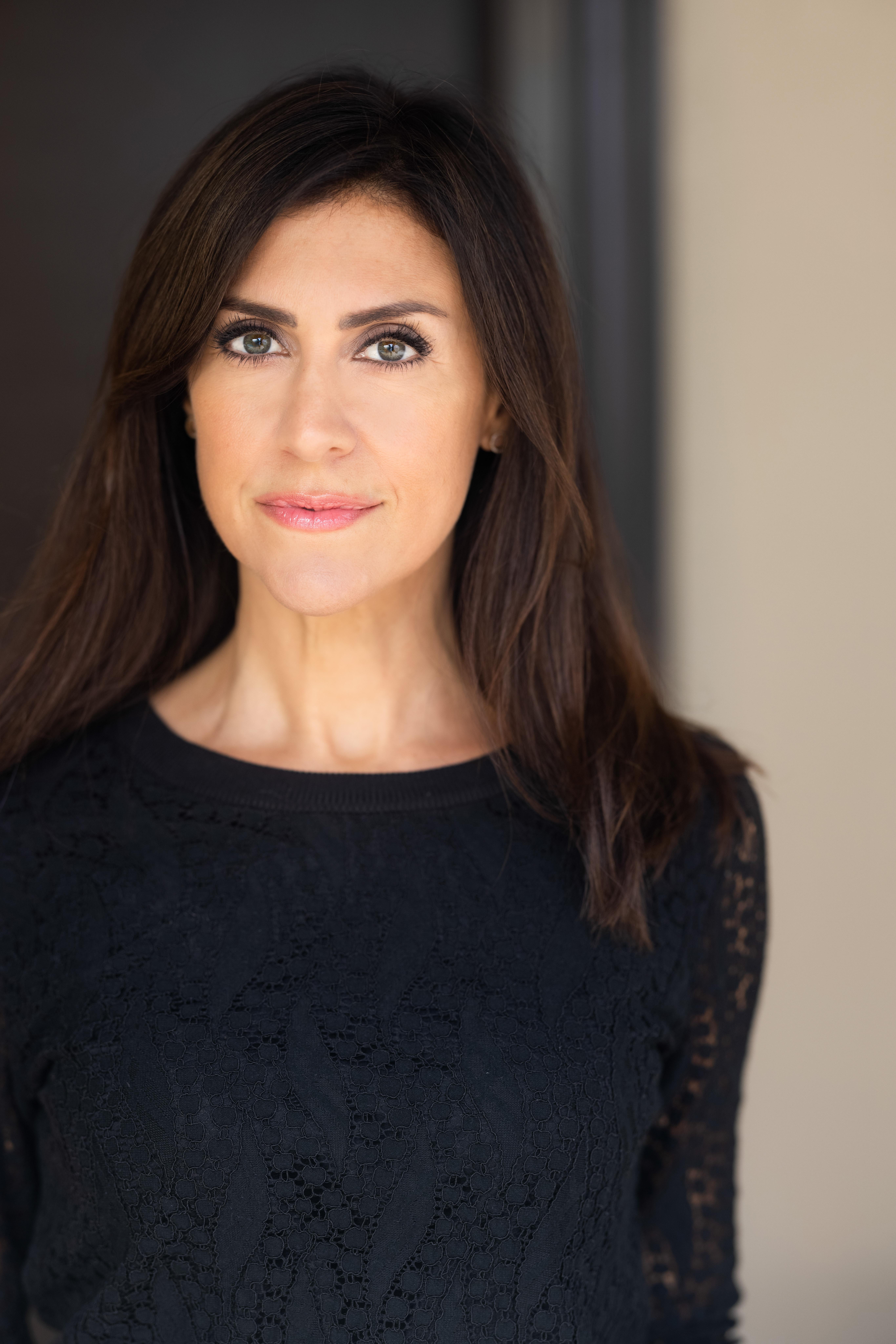 actor Angie DeGrazia large photo