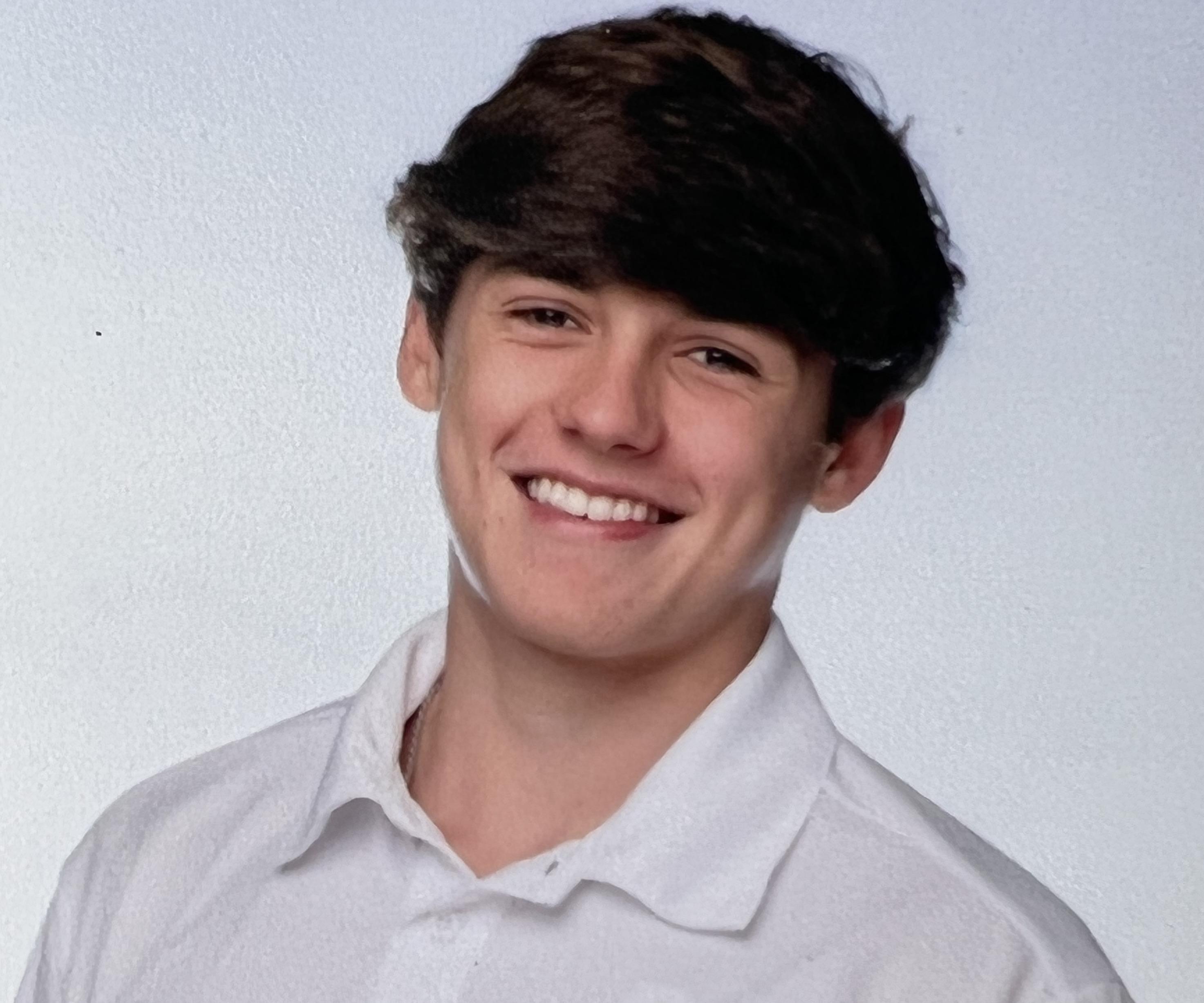 actor Sean Papajohn large photo