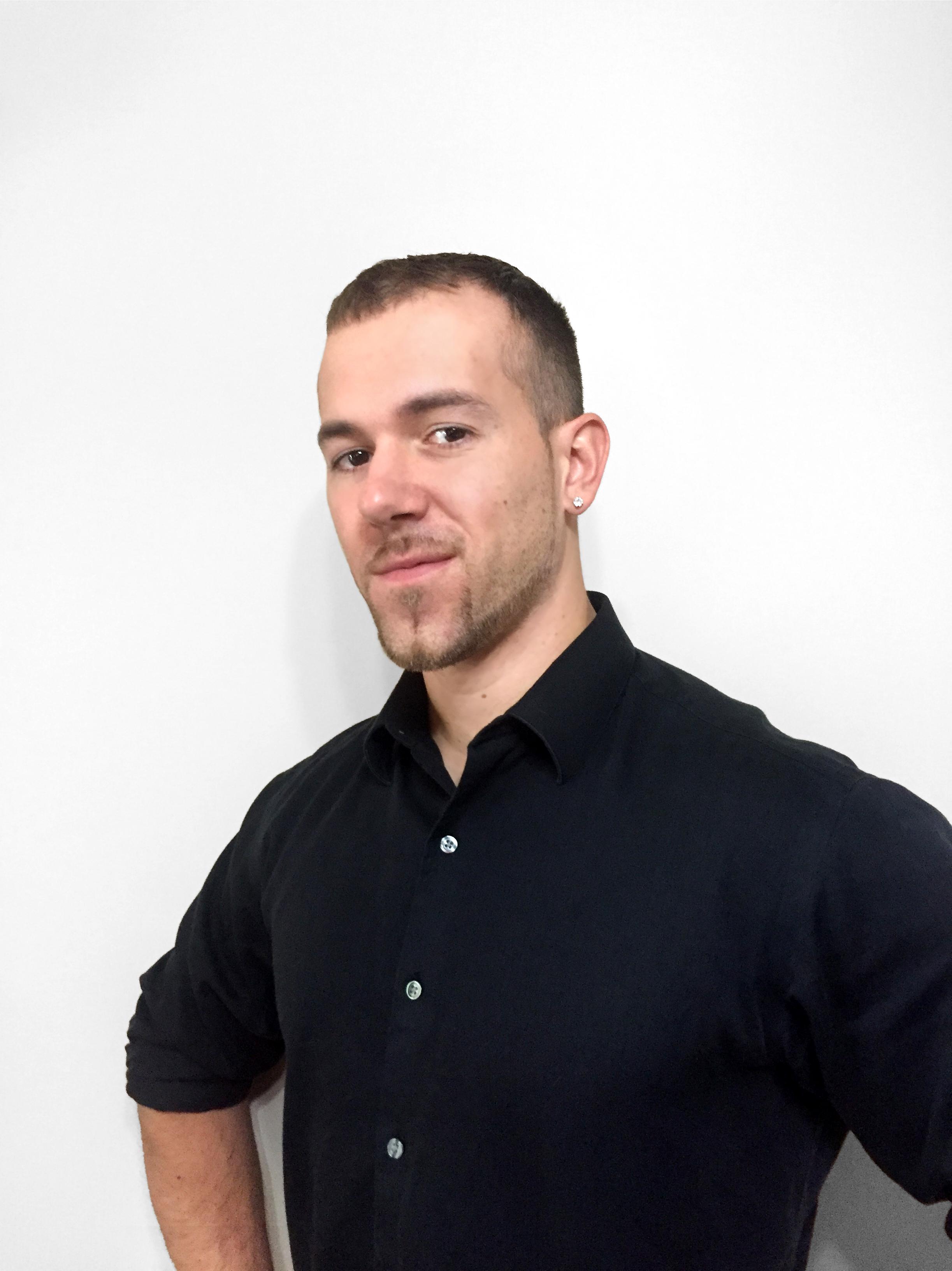 actor Brian Krainson large photo