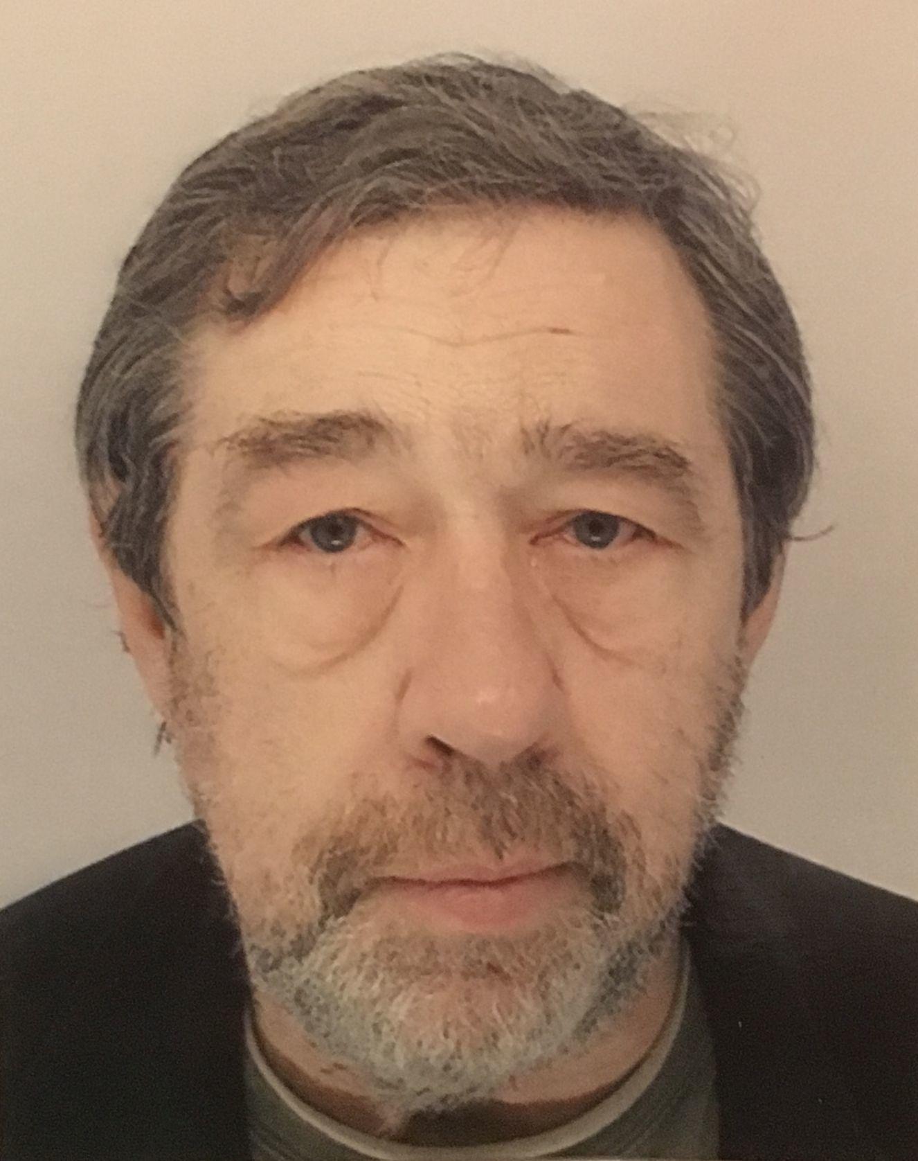 actor Pierre Cottrell large photo