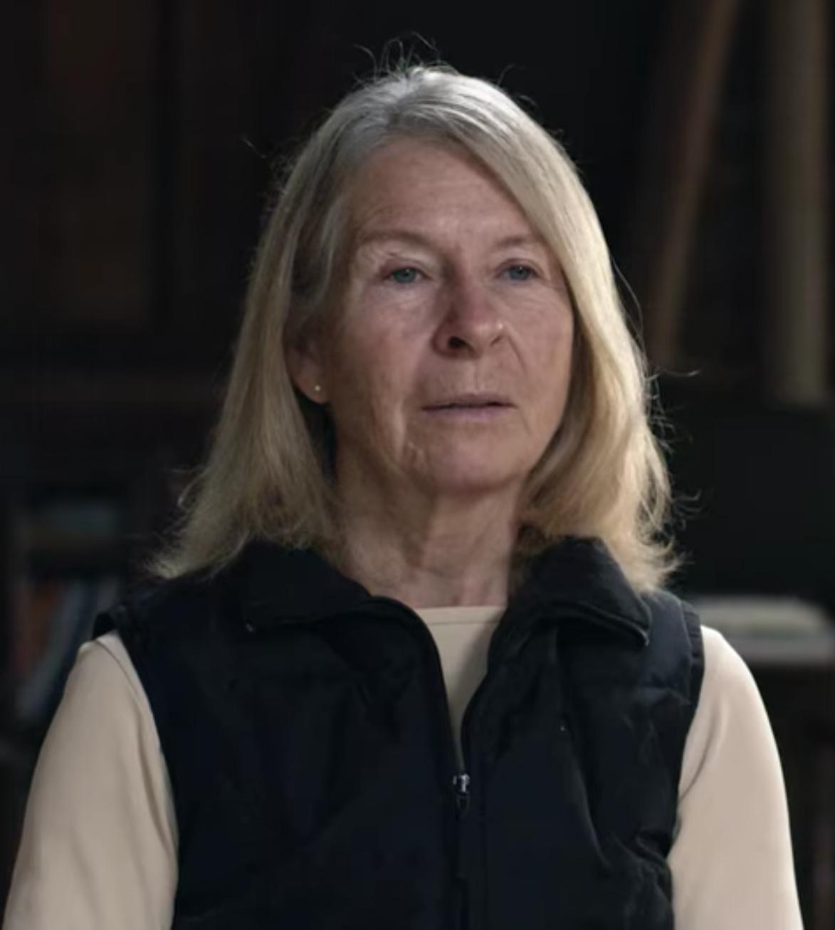 actor Bernadette McDonald large photo