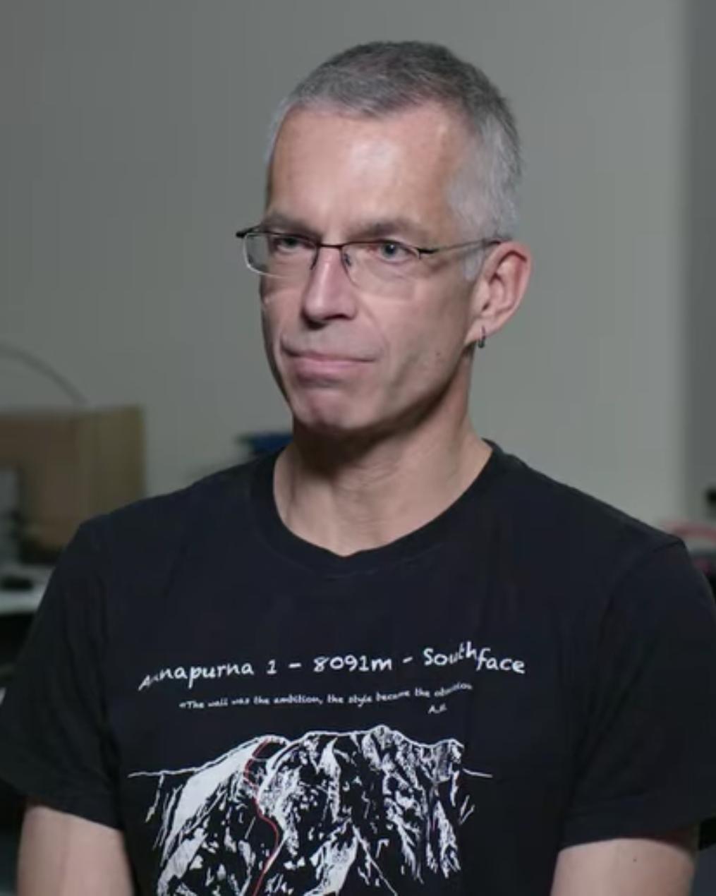 actor Raphael Slawinski large photo