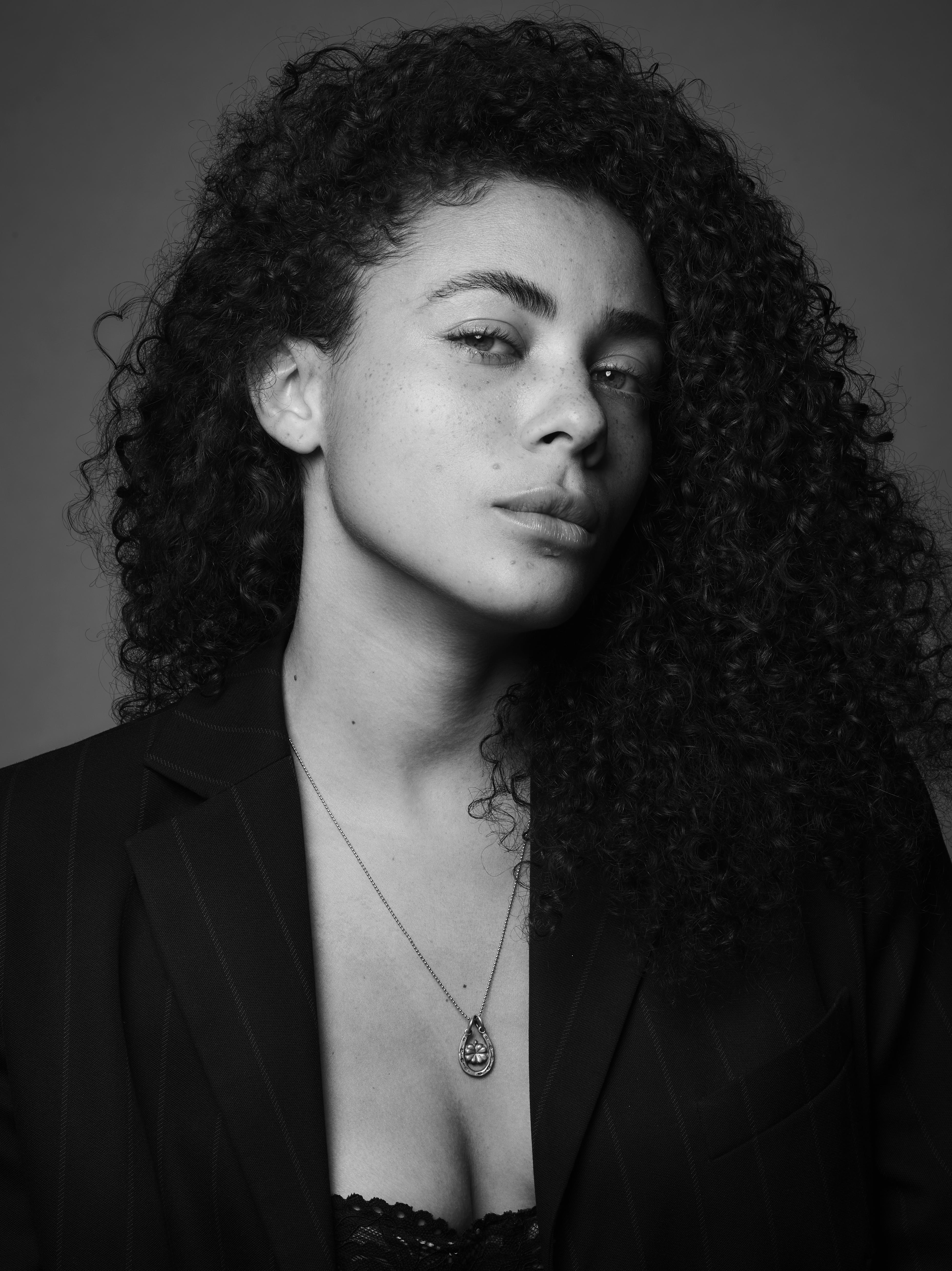 actor Murielle Hilaire large photo