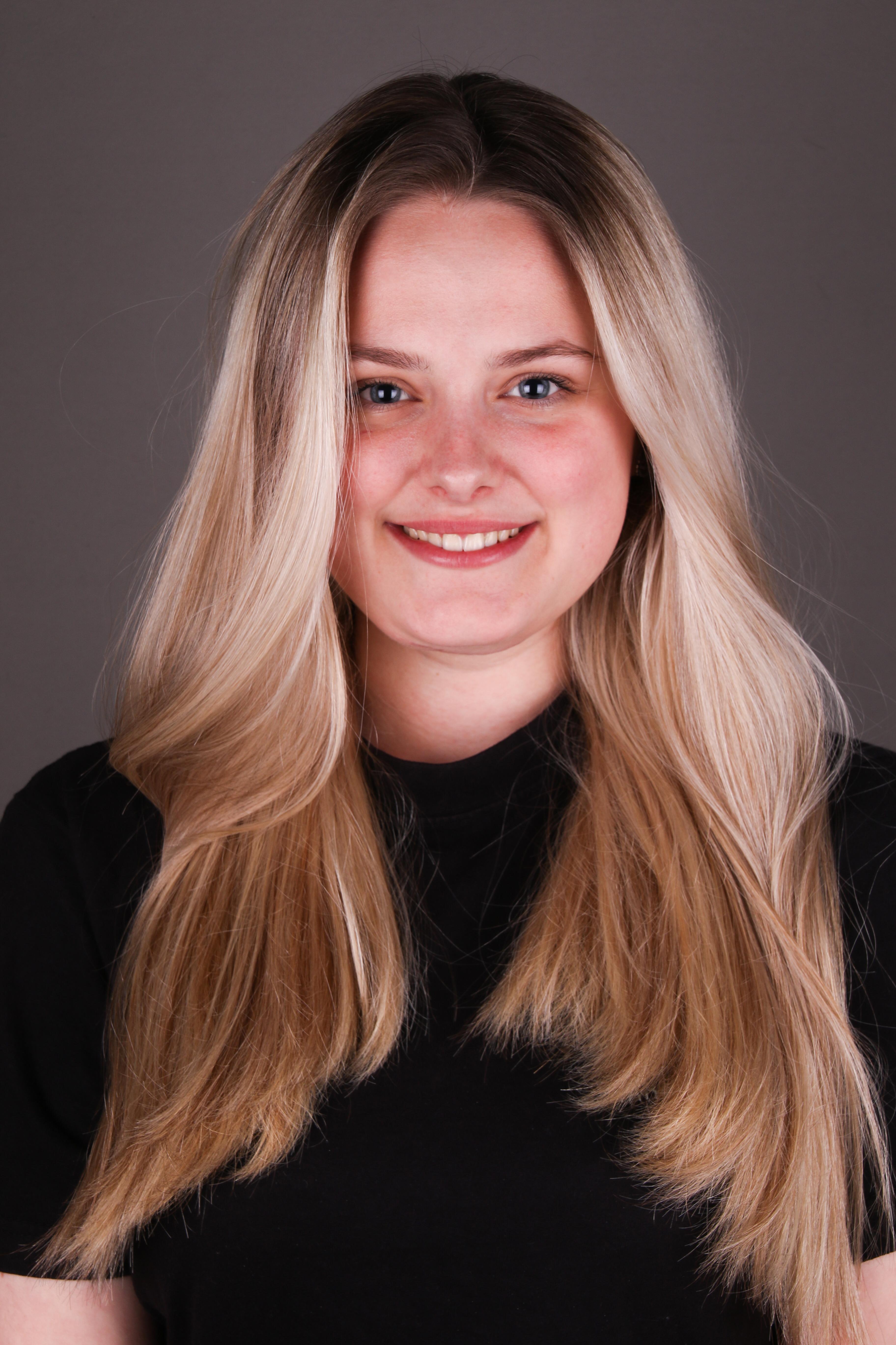 actor Kayleigh Coleman large photo