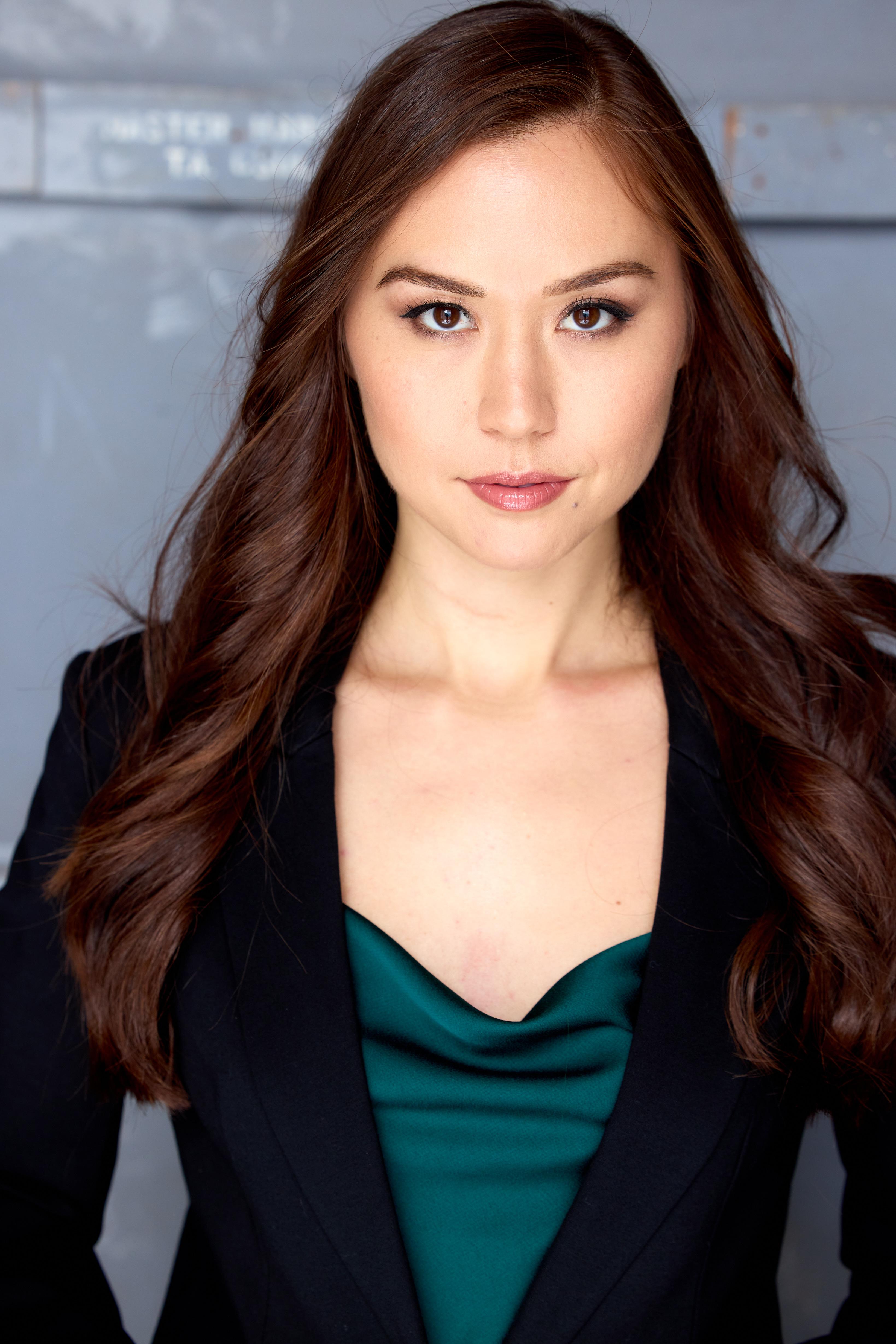 actor Katee Shean large photo