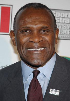 actor Harry Carson large photo