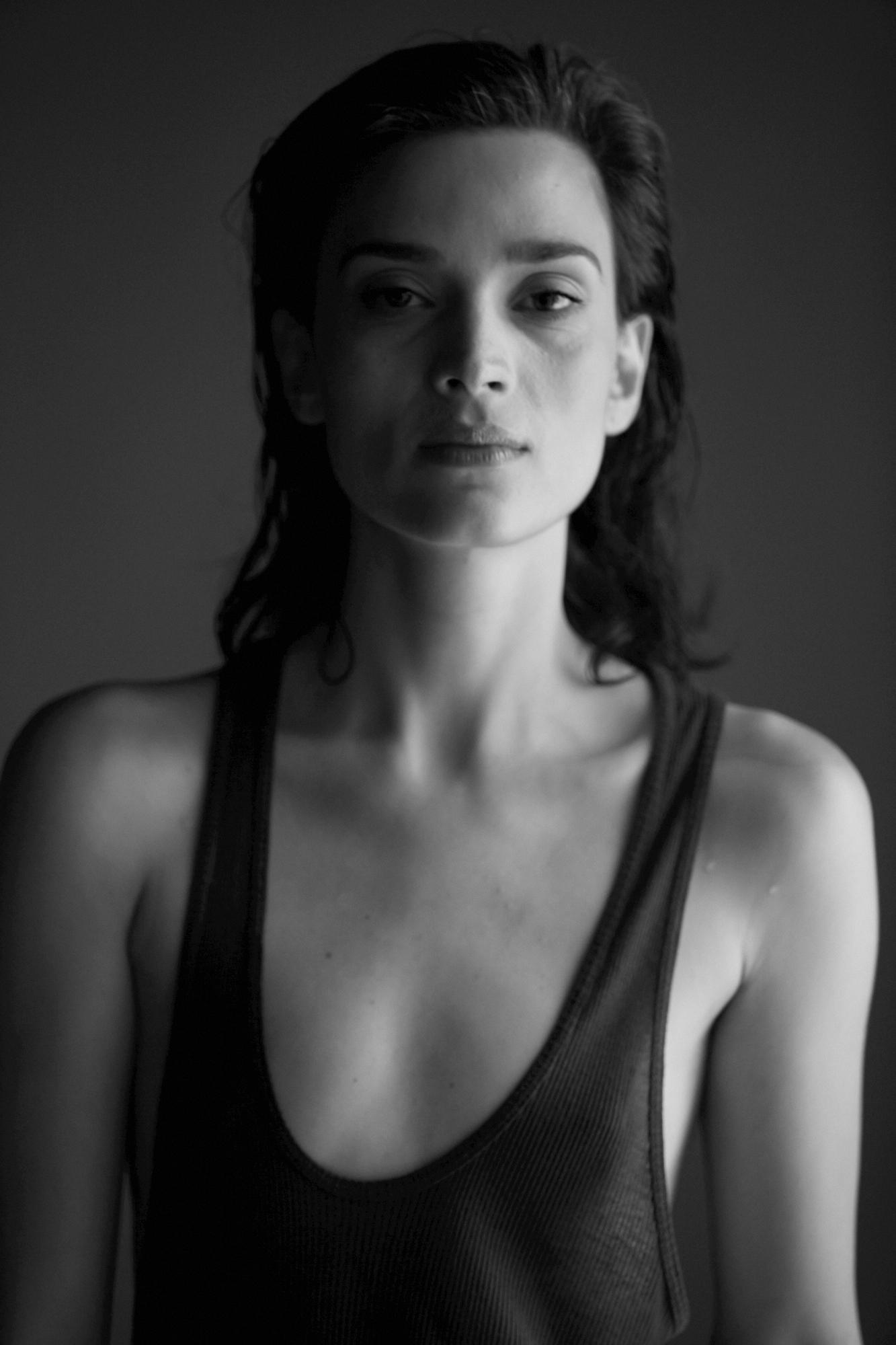 actor Irmena Chichikova large photo