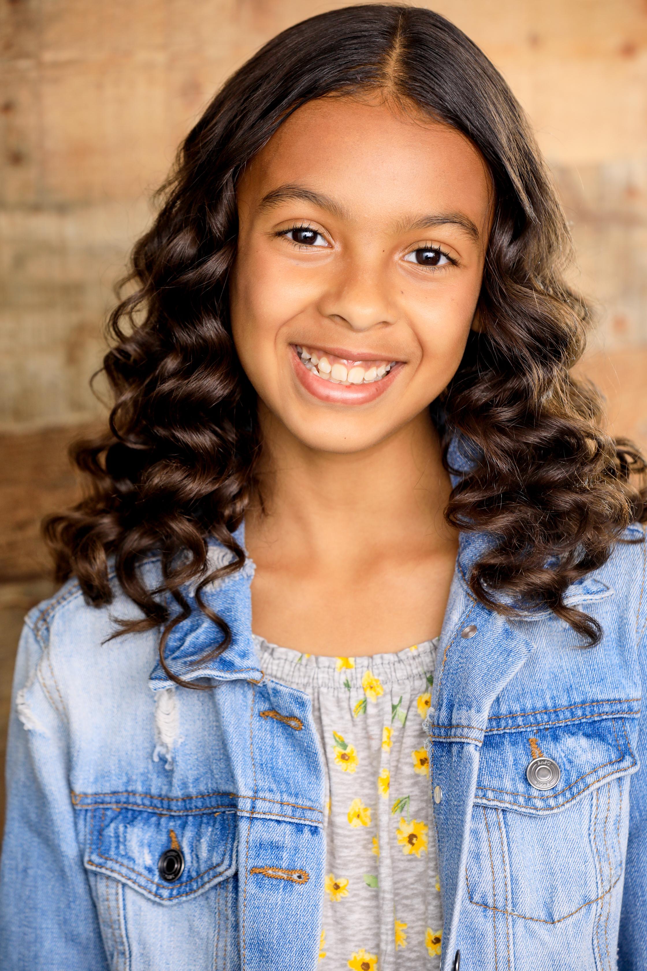 actor Ireland Lily Briody large photo