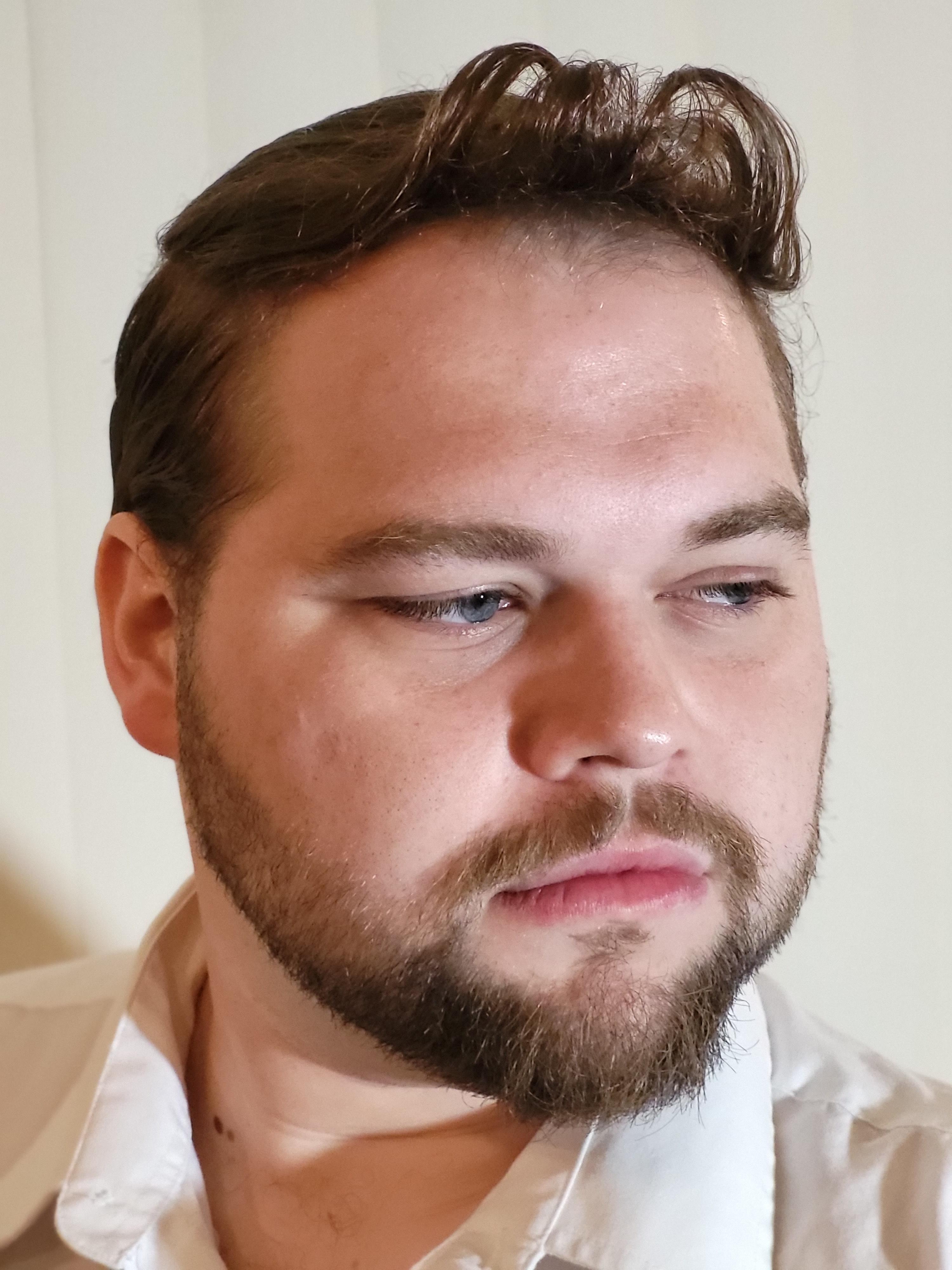 actor William Wilmoth large photo