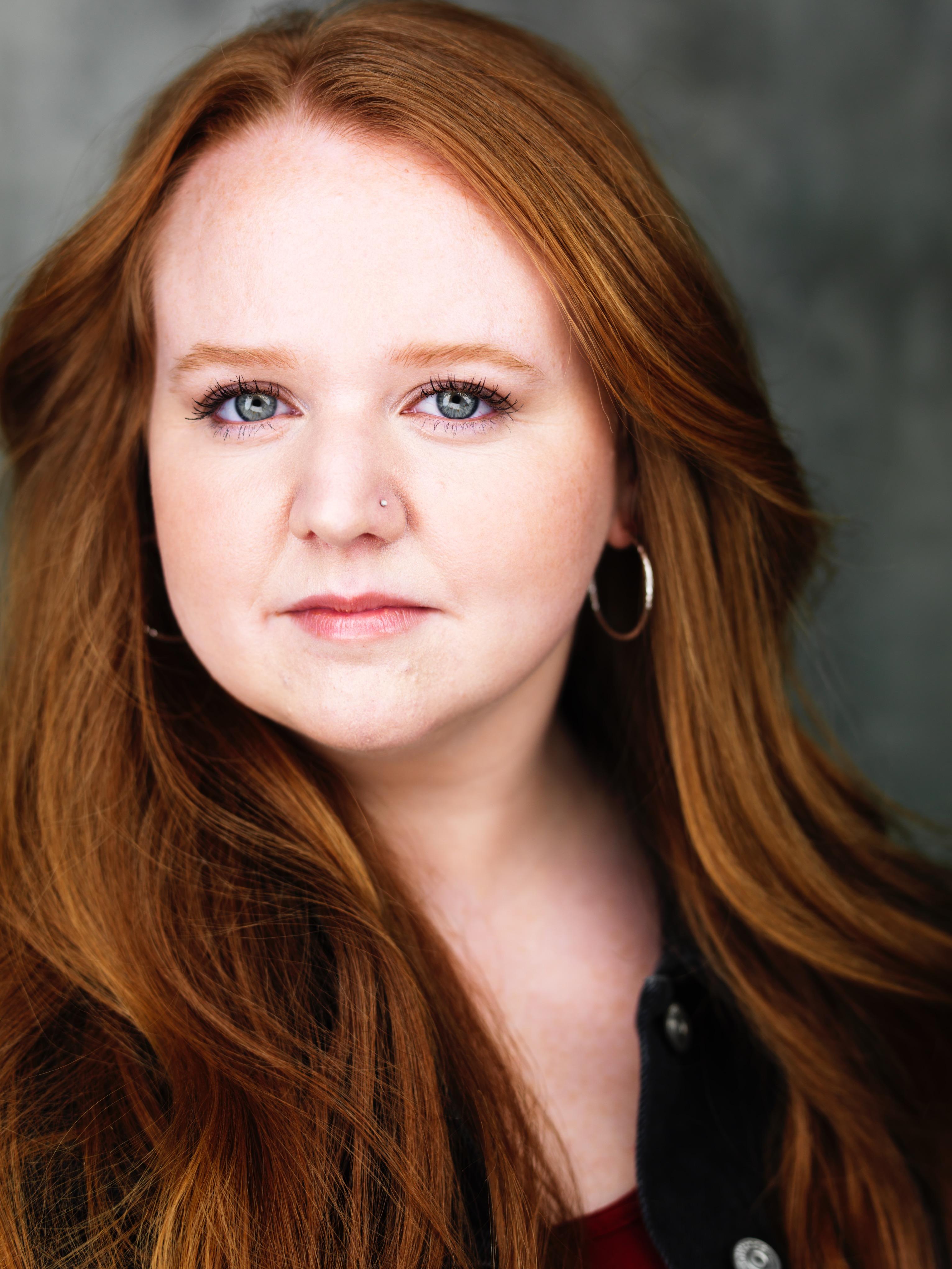 actor Cara Corrigan large photo