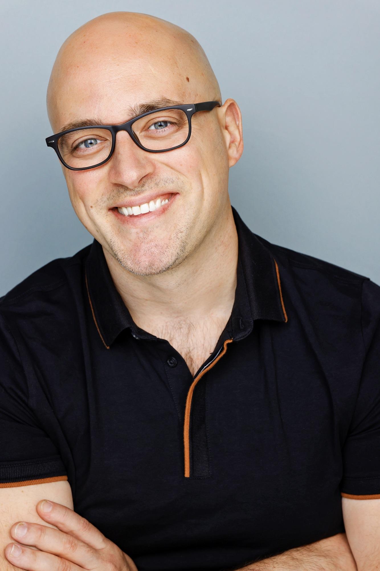 actor Chris Critelli large photo