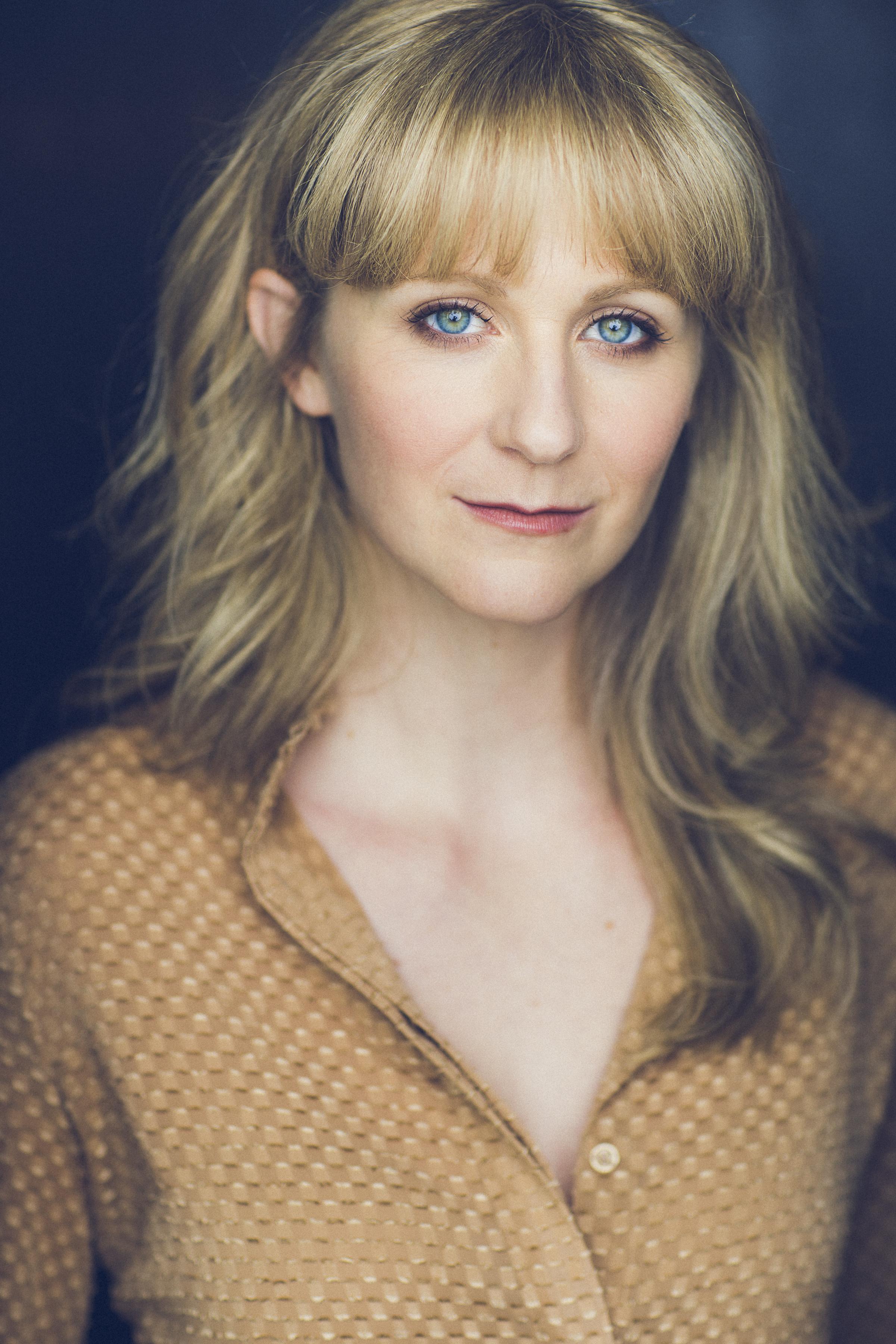 actor Claire Kennedy large photo