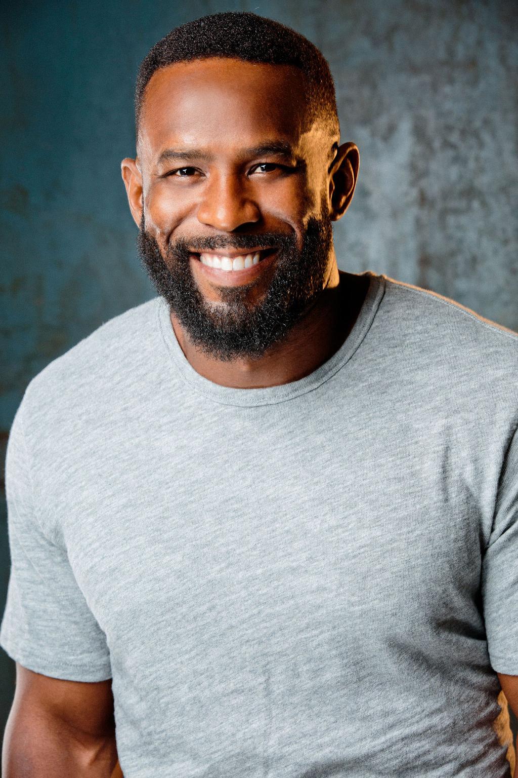 actor Dan Charles Lee large photo