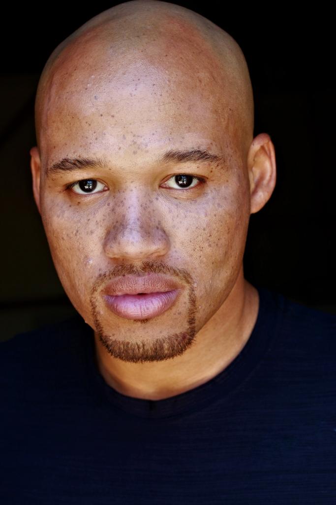 actor Jeremy Gillett large photo