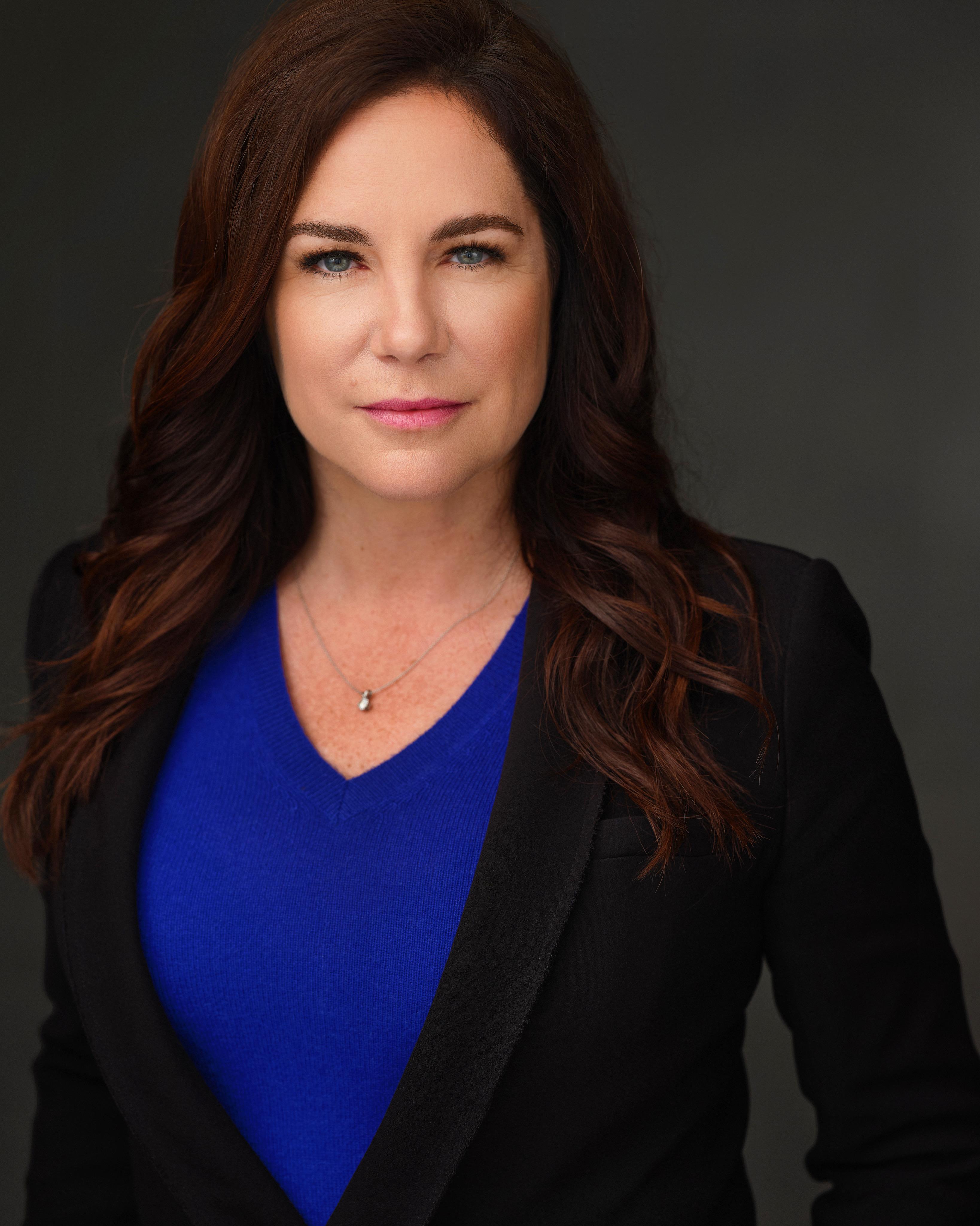 actor Shannon Cooney large photo