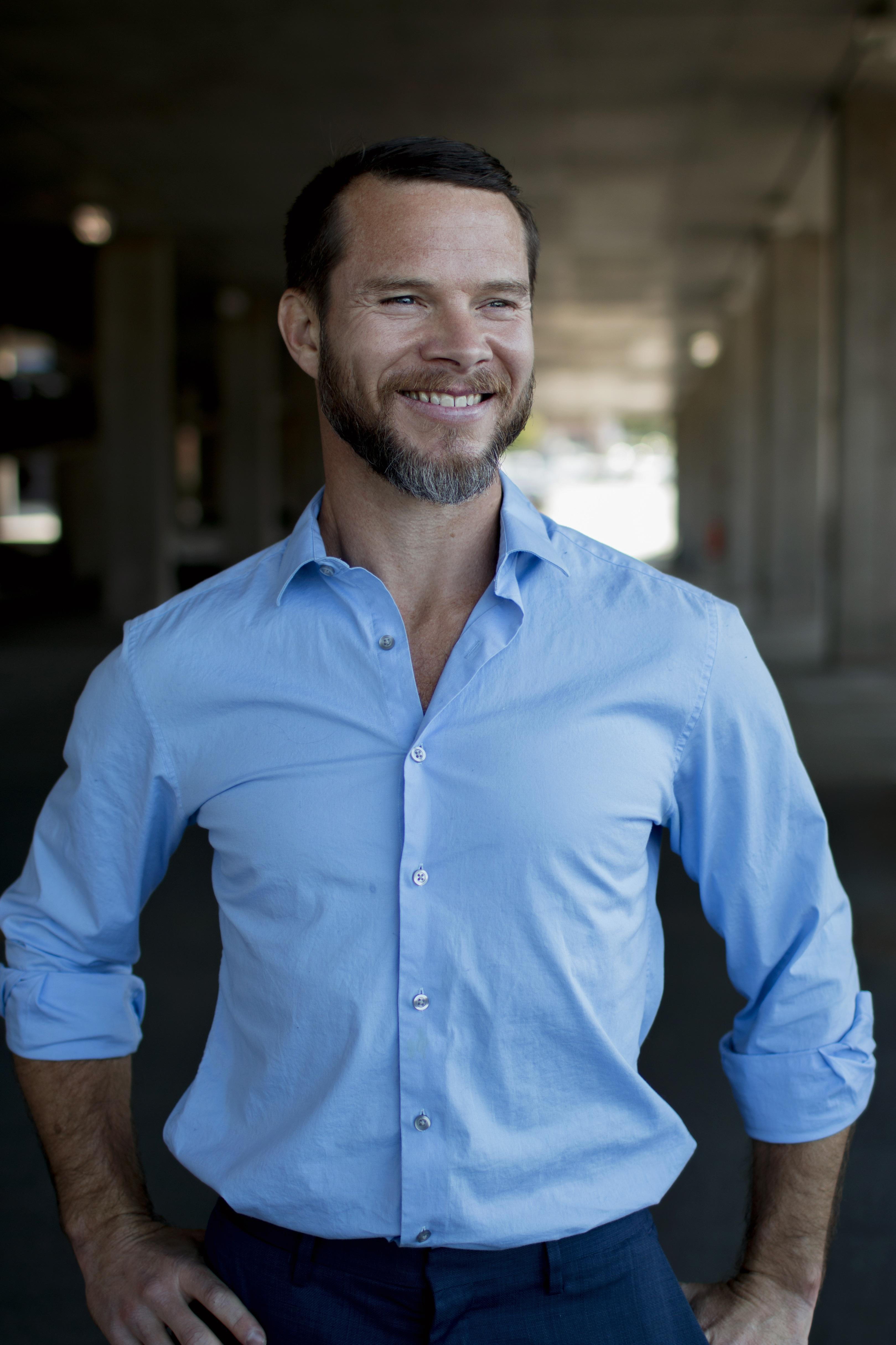 actor Patrick McGuire large photo