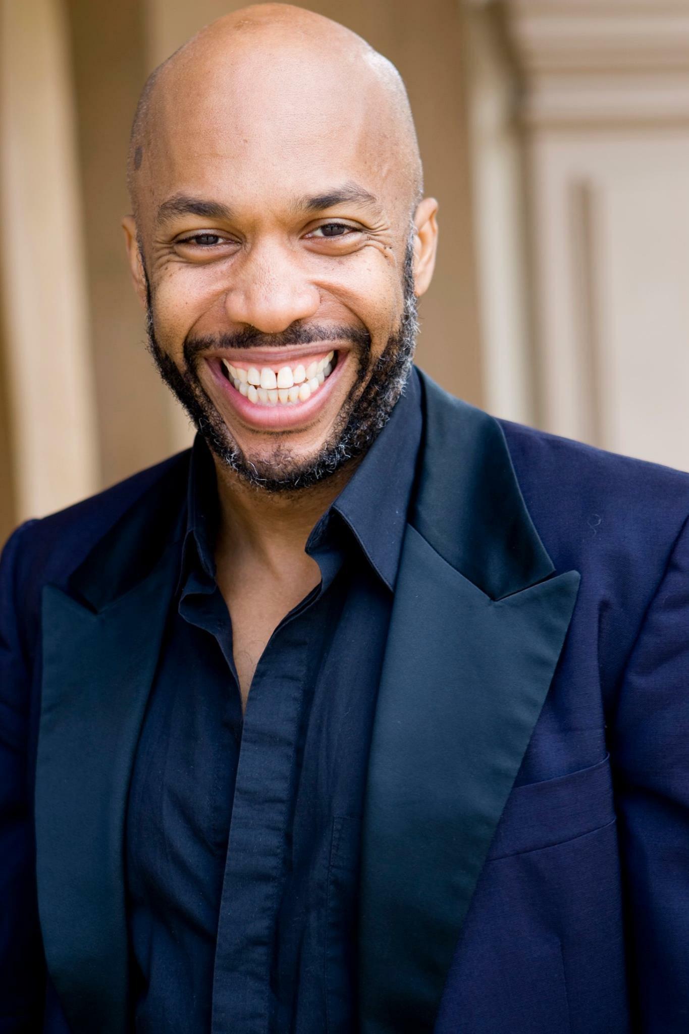 actor Richard E. Waits large photo