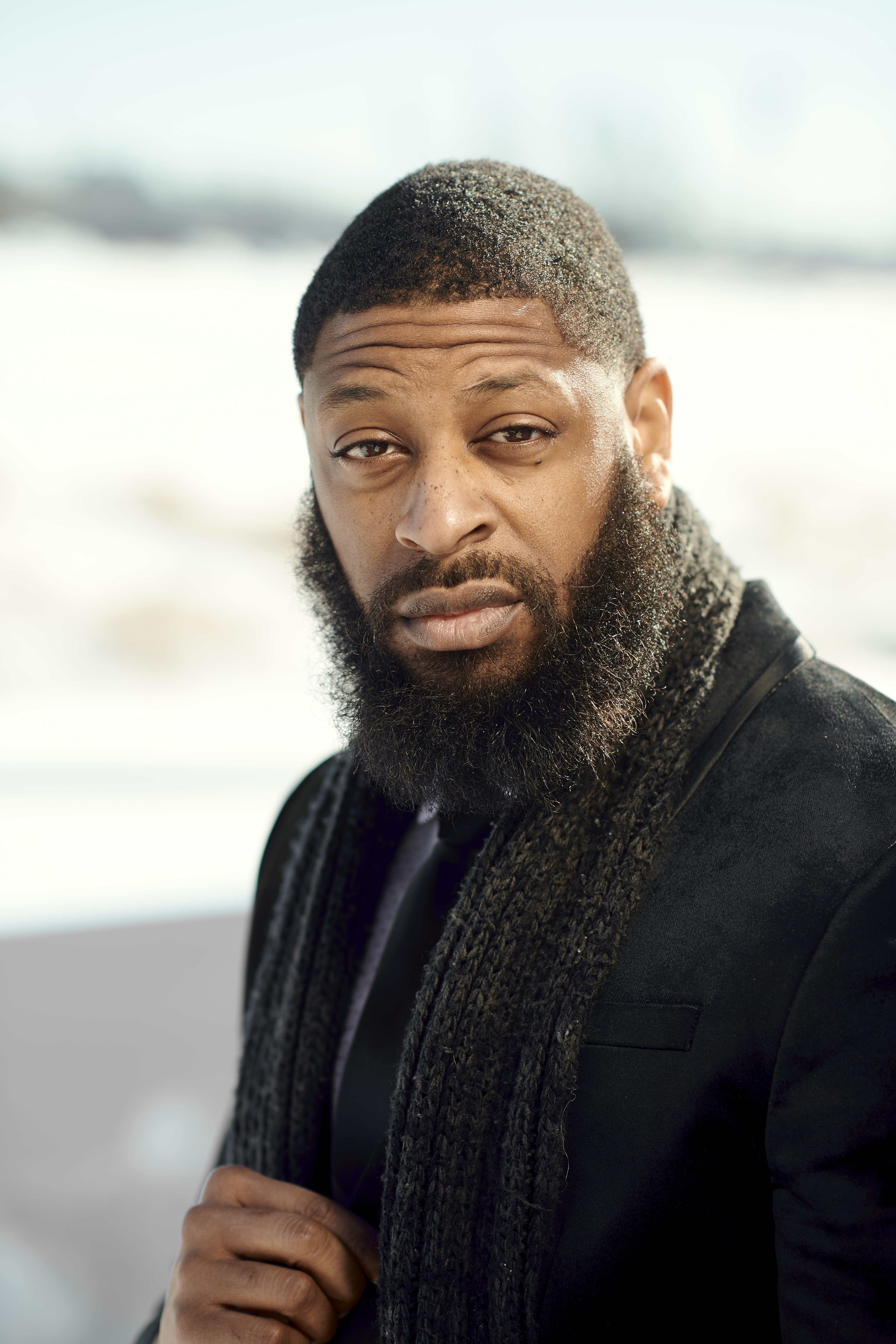 actor Willie Raysor large photo