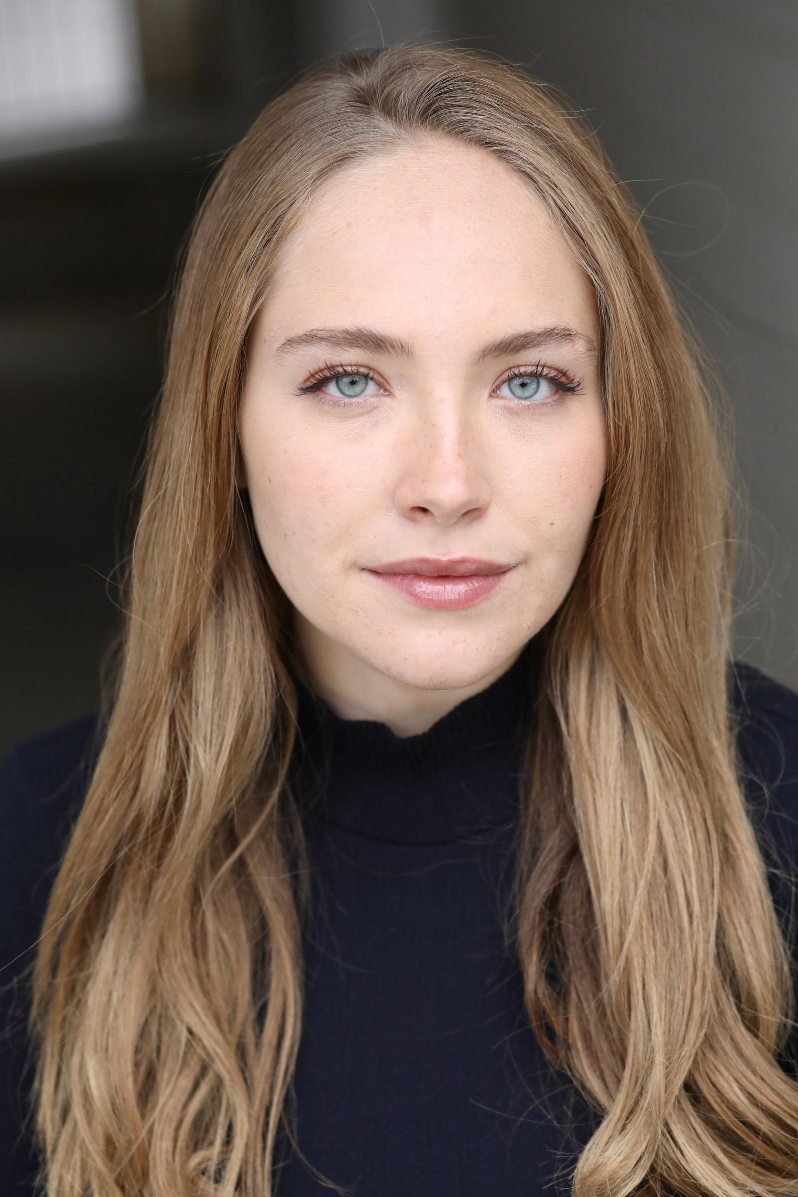 actor Kayleigh Ruller large photo