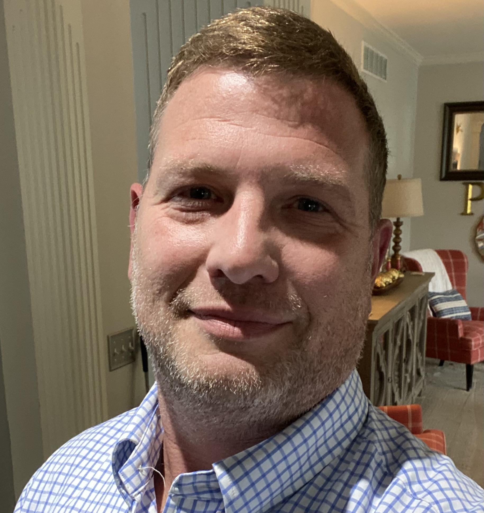 actor Travis Phillips large photo