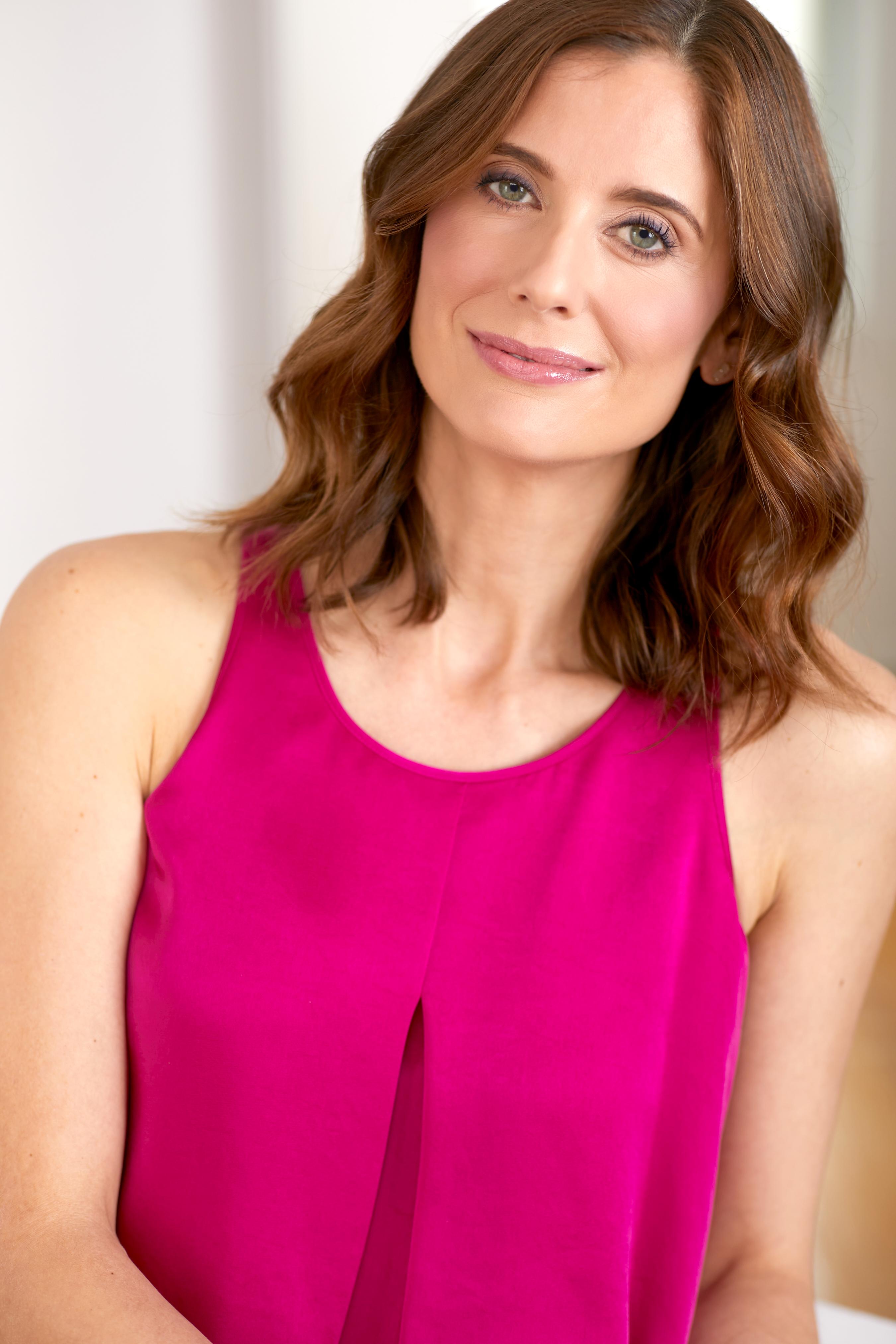 actor Elizabeth Inghram large photo