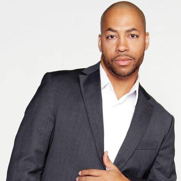 actor Courtney Miller large photo