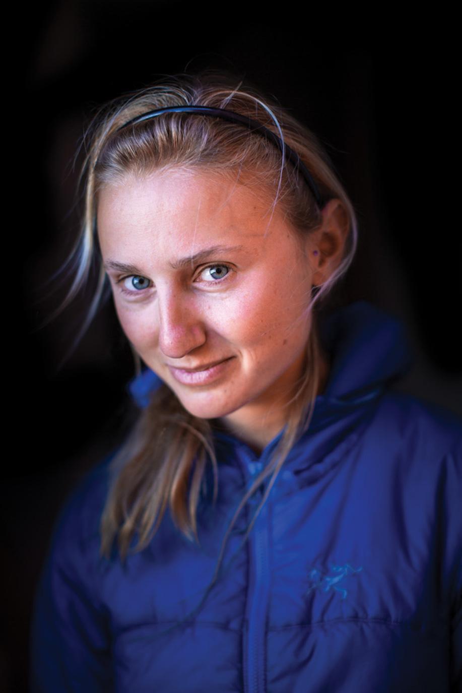 actor Brette Harrington large photo