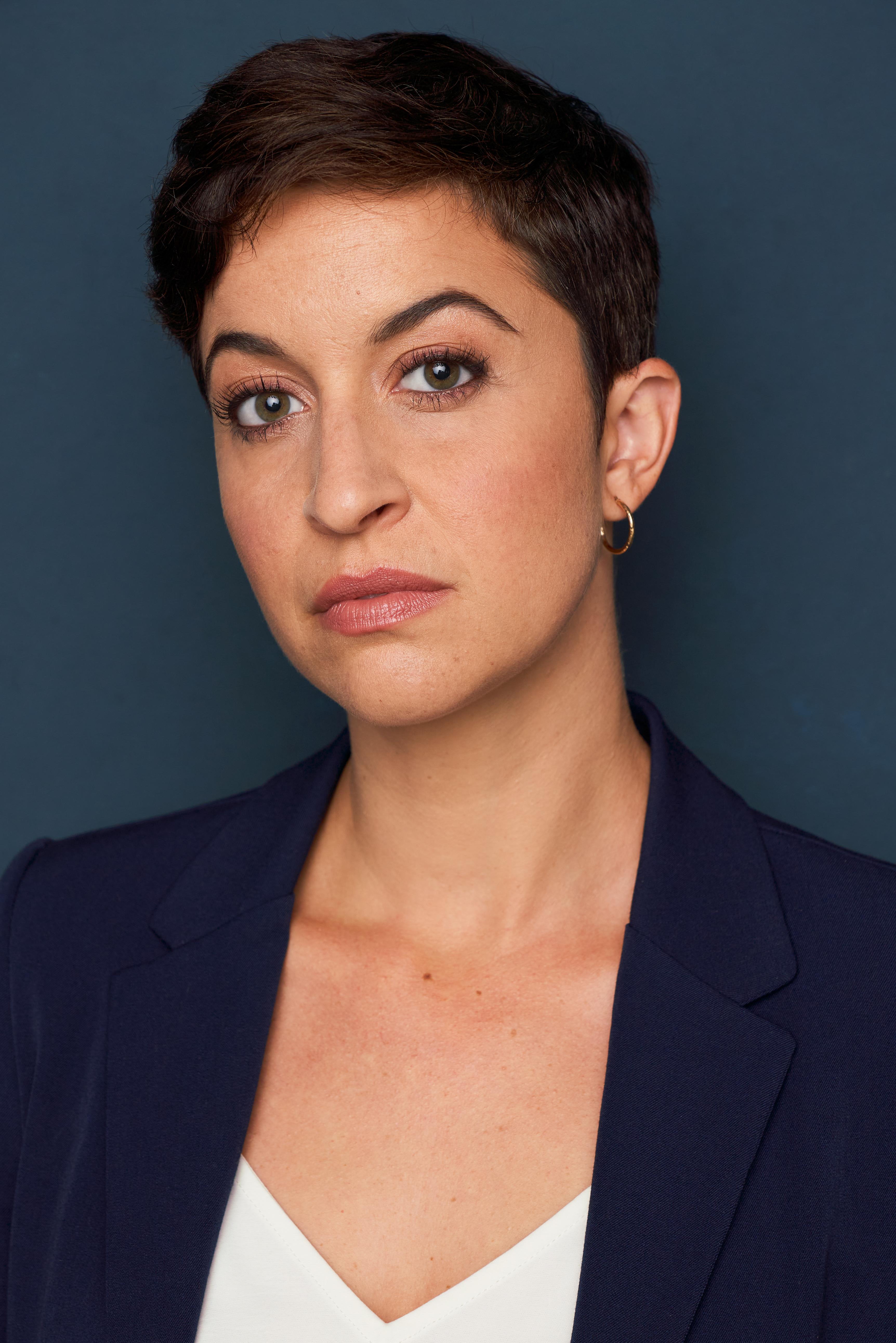 actor Jenna D'Angelo large photo