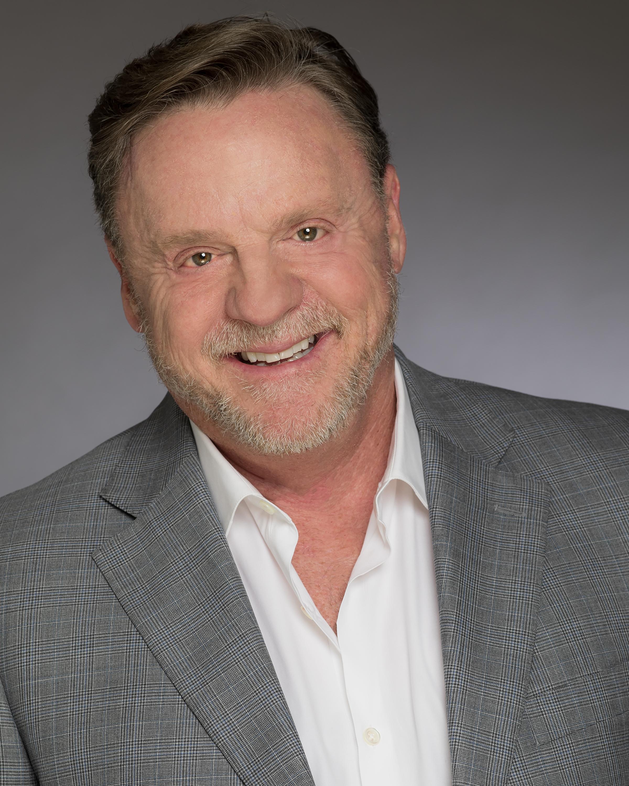 actor Bill Pugin large photo