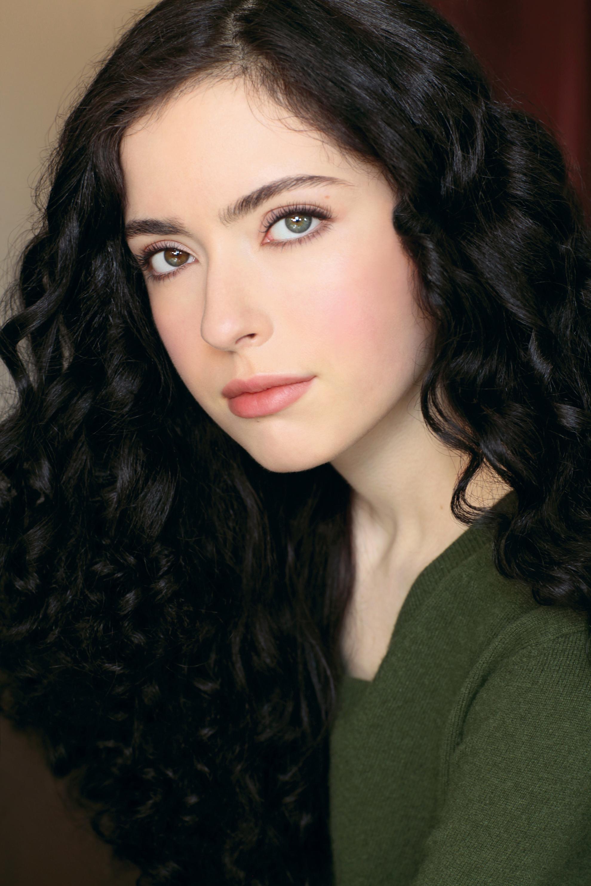 actor Cat Tebo large photo