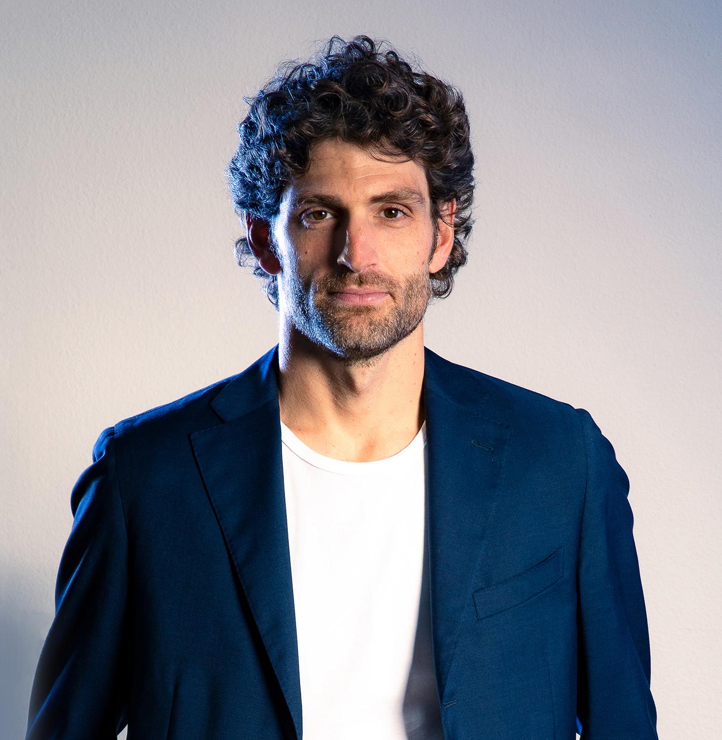 actor Vernon Dubner large photo