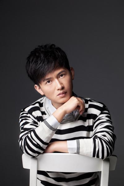 actor Yulai Lü large photo