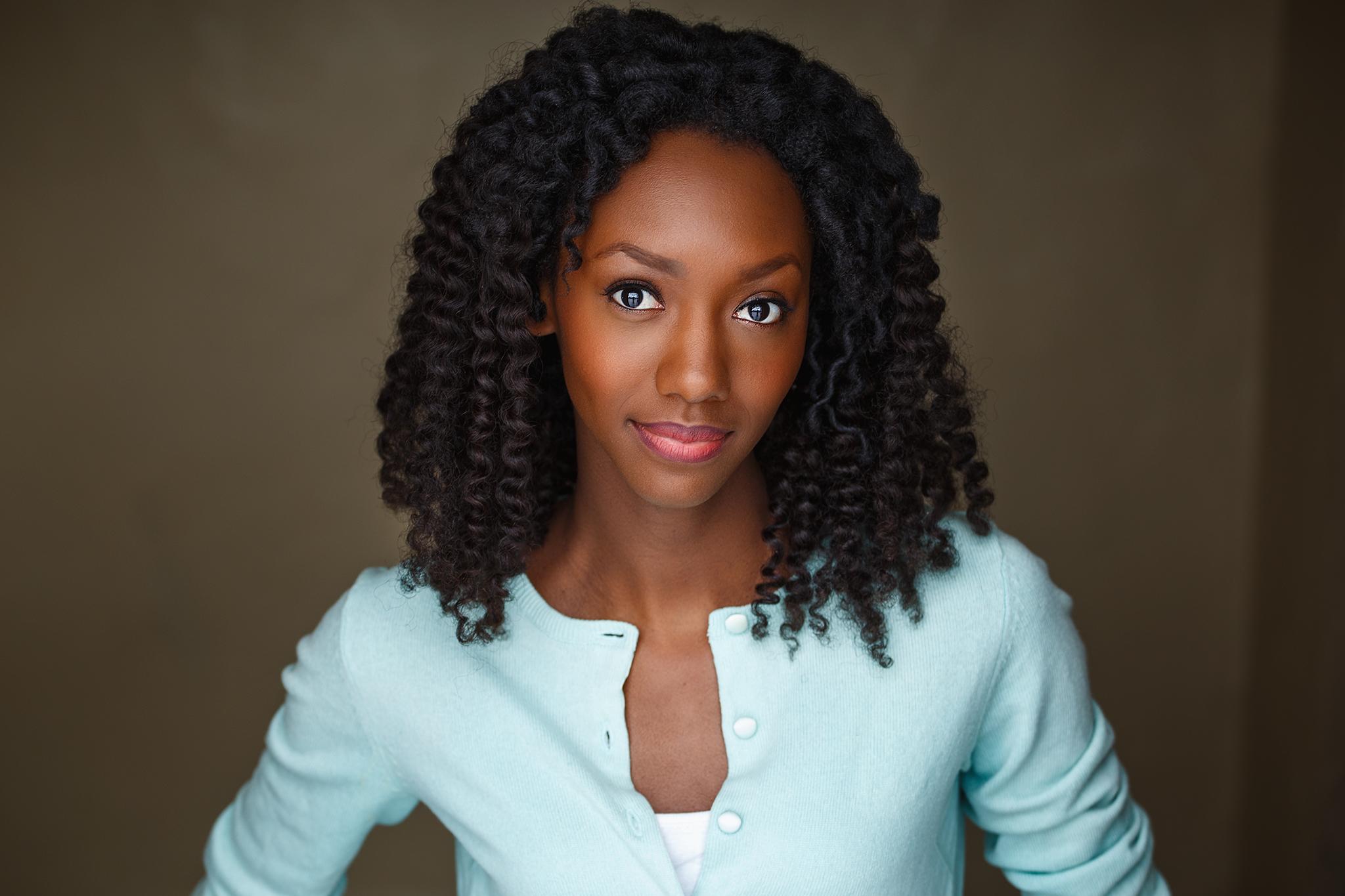 actor Zurin Villanueva large photo