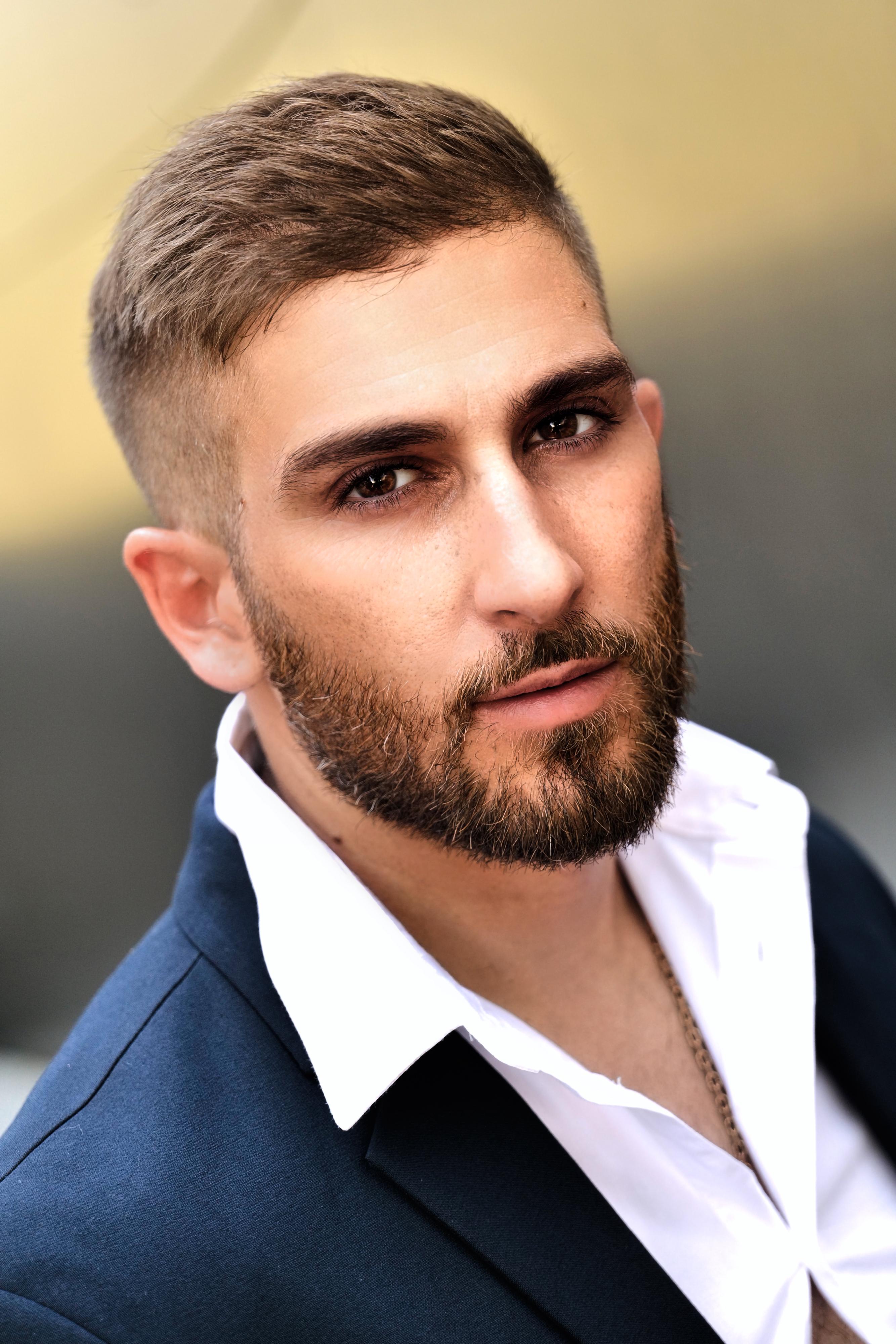 actor Julien Briau large photo