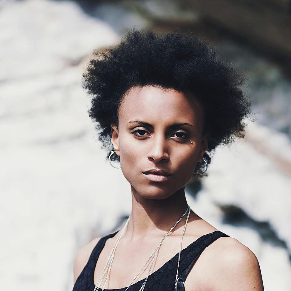 actor Sallay Garnett large photo