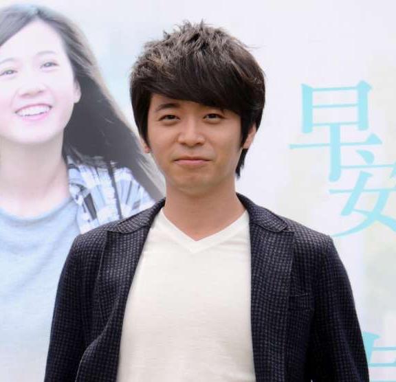 actor Yan-Hsi Hou large photo