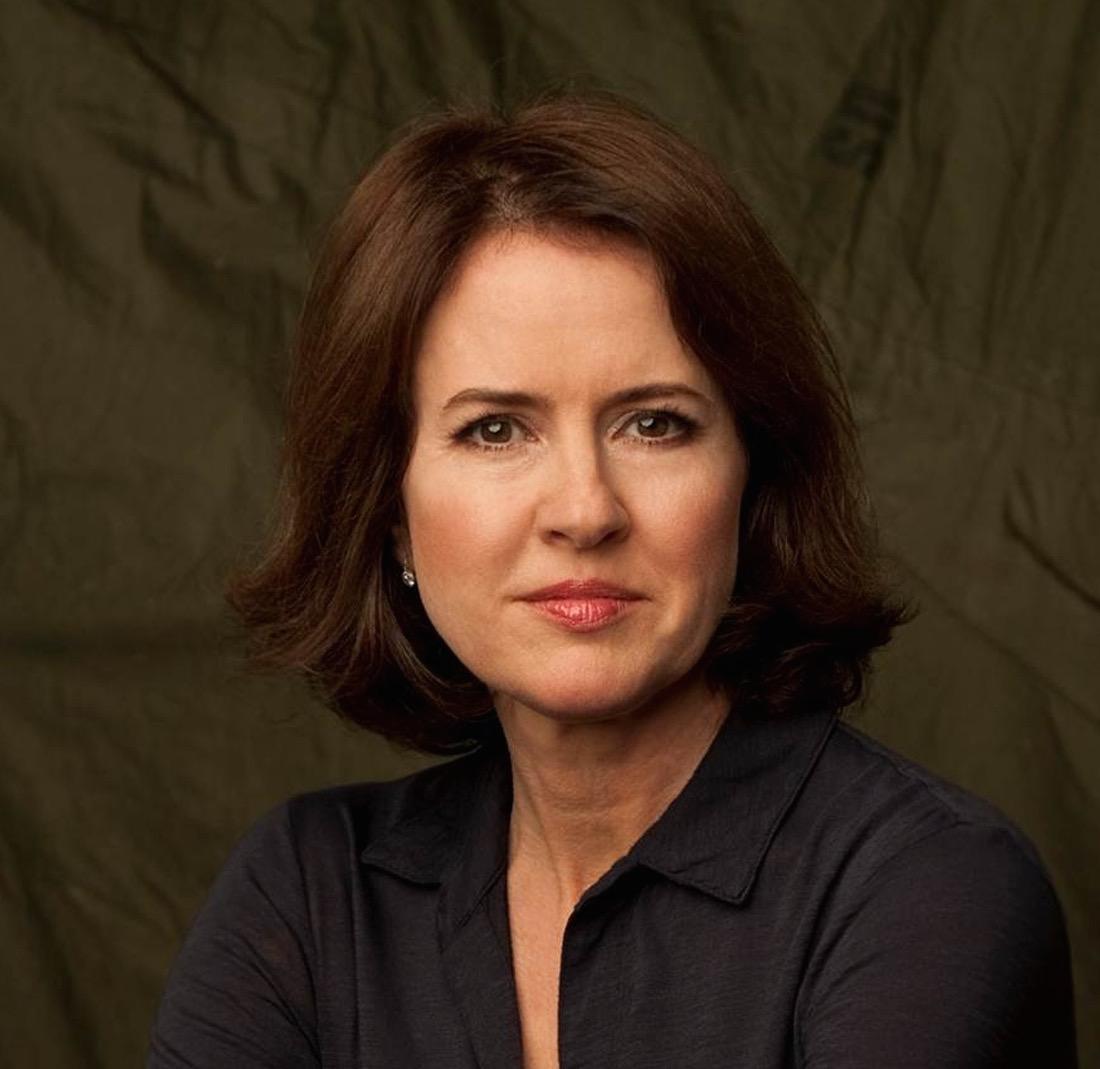 actor Michelle Ashford large photo