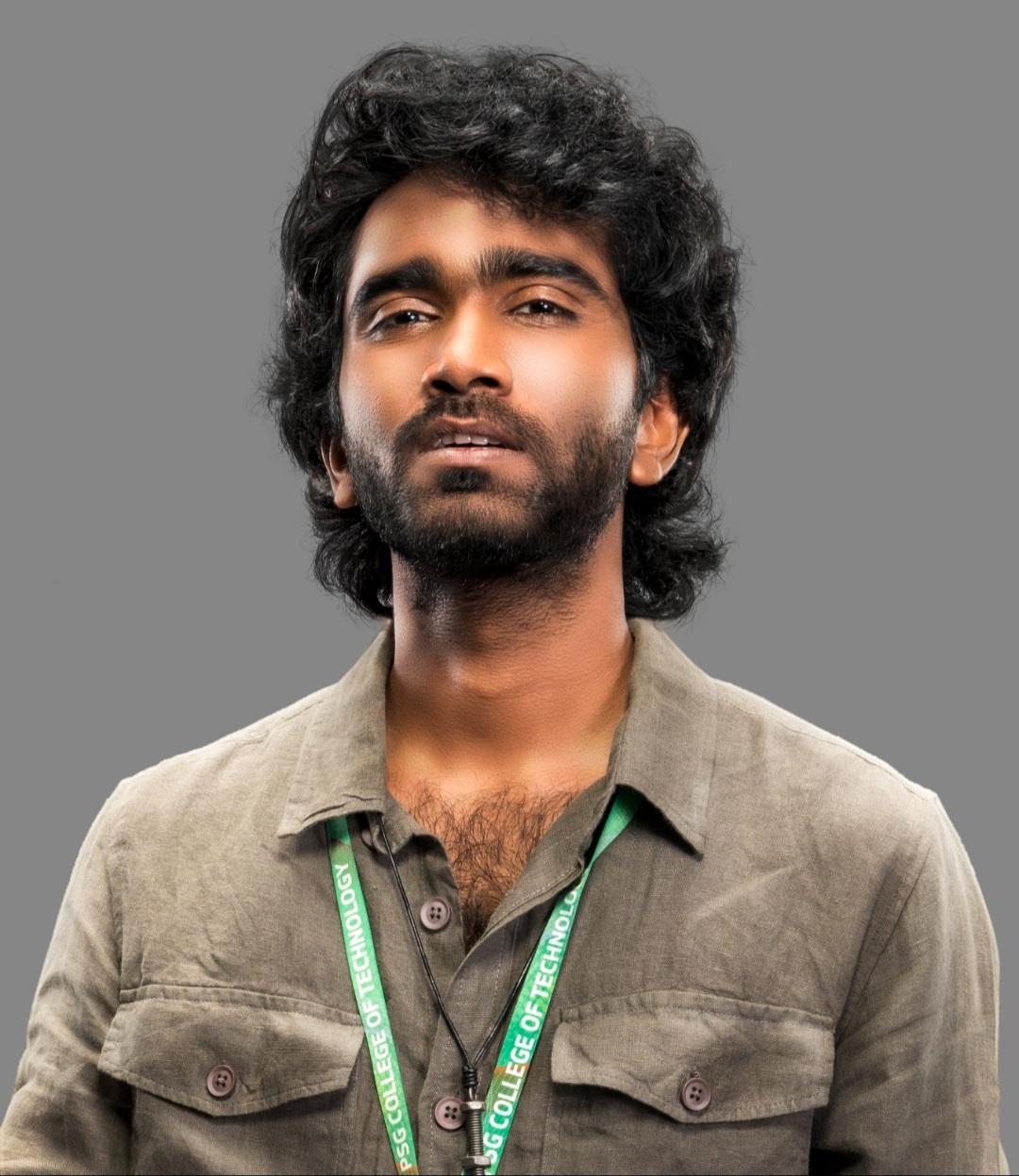 actor Pradeep Ranganathan large photo