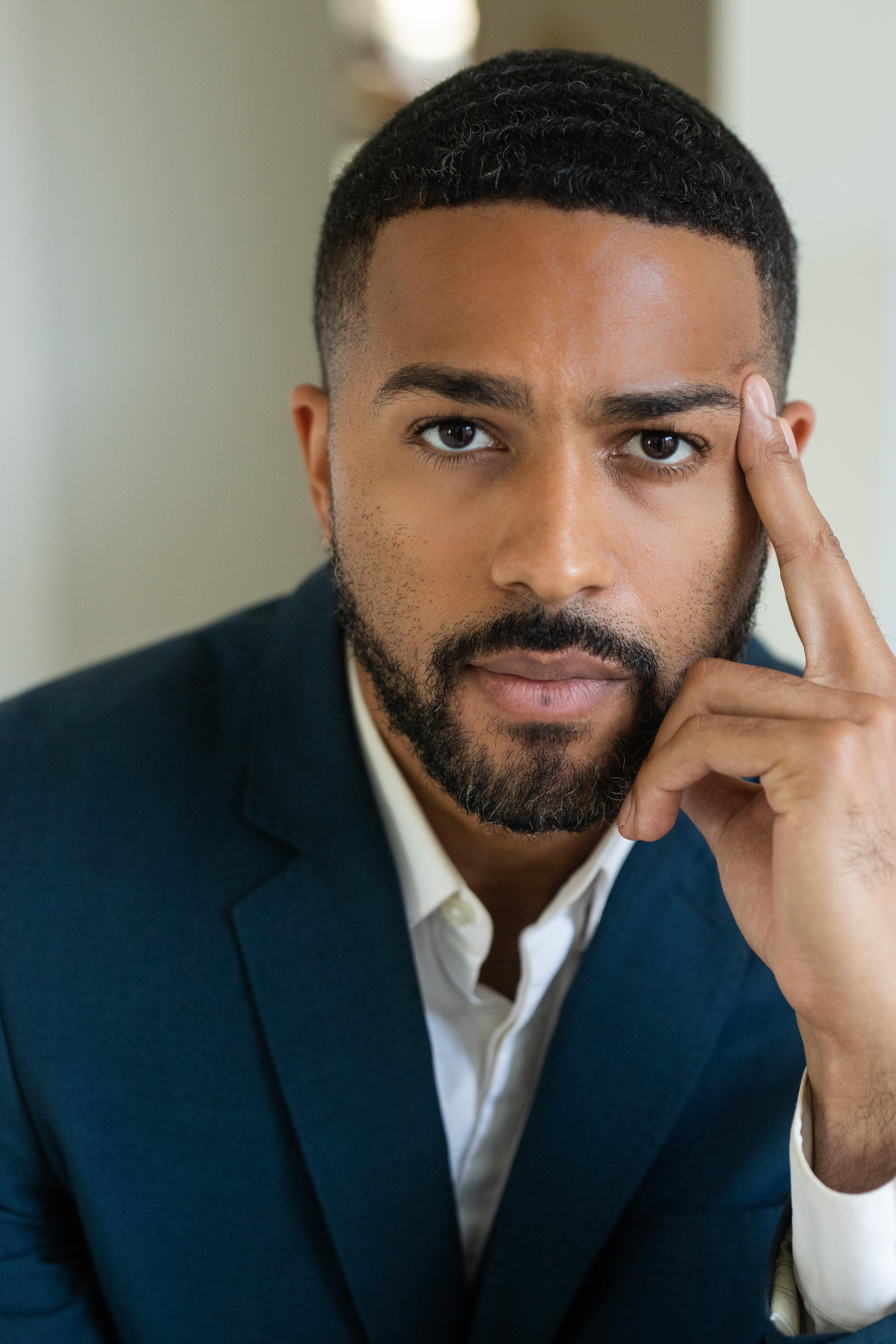 actor Frank Fiola large photo