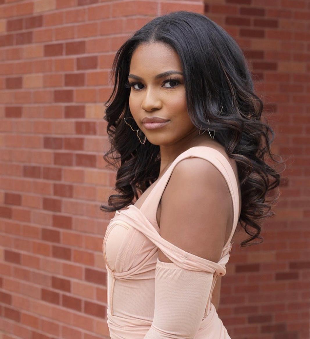 actor Christina Simone large photo